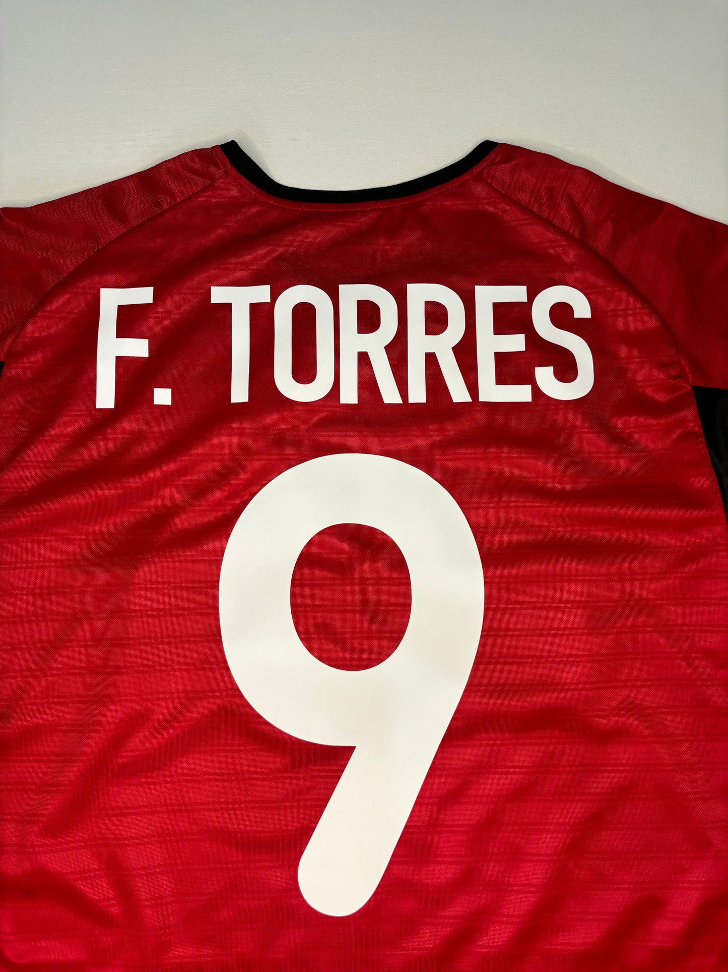 Atletico Madrid Away Shirt 2001/02 (M) F.Torres 9