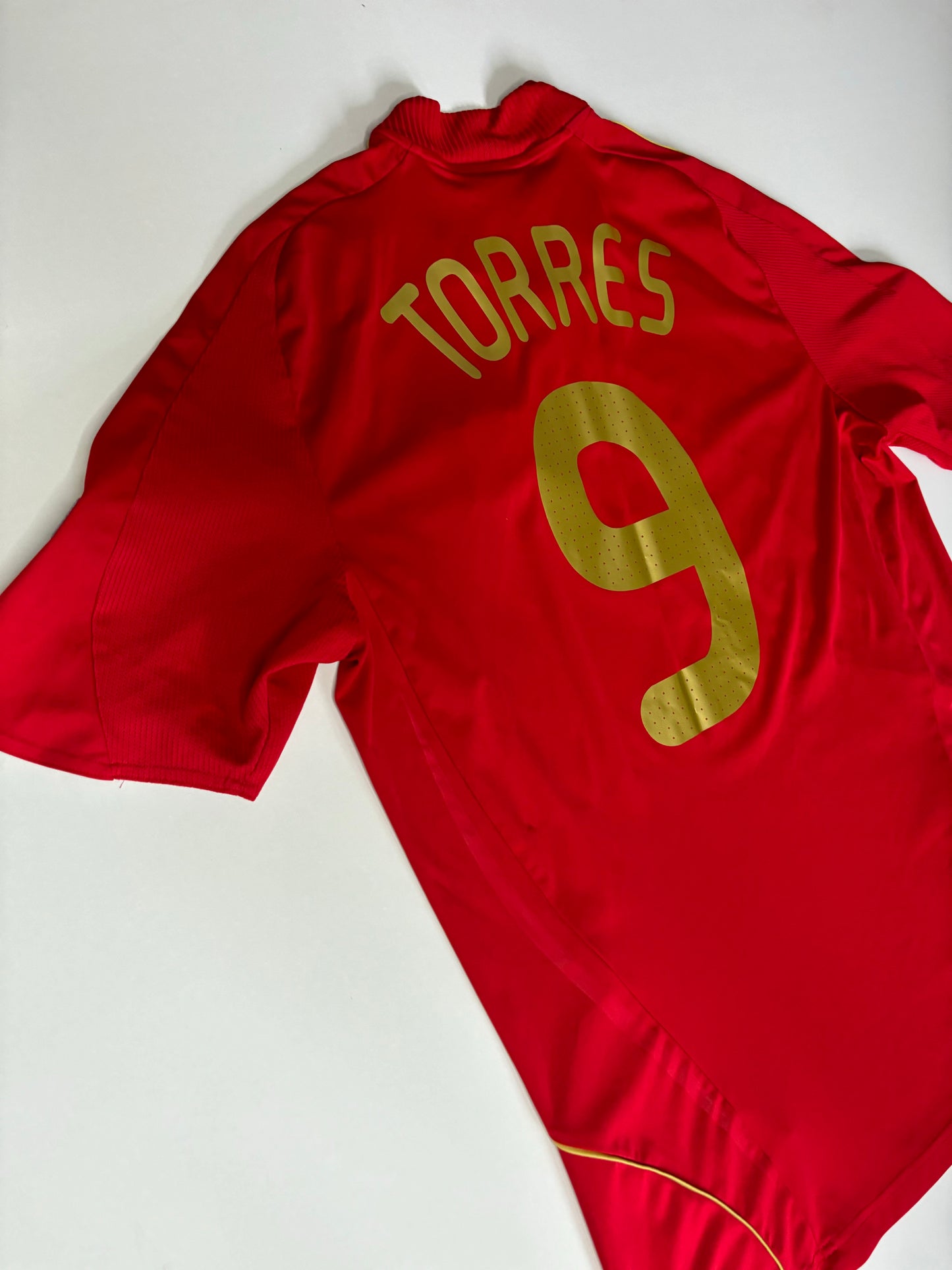 Spain Home Shirt 2008/09 (L) Torres 9