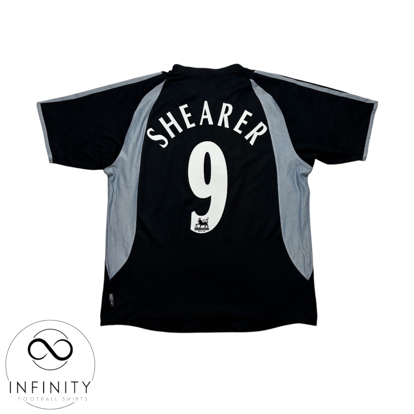 Newcastle United Away Shirt 2003/04 (M) Shearer 9