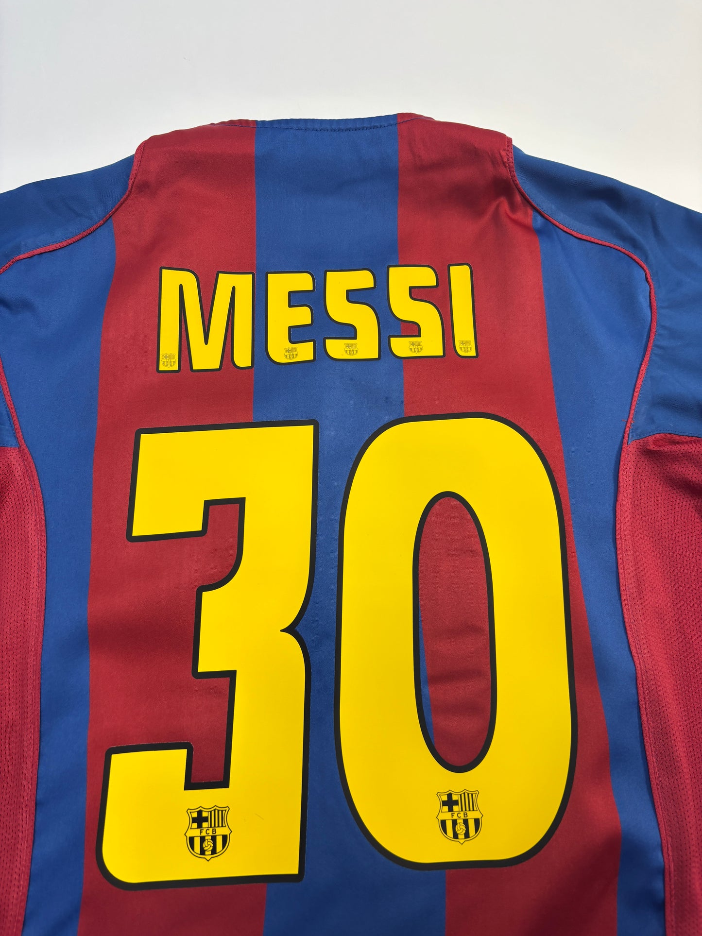Barcelona Home Shirt 2004/05 (M) Messi 30