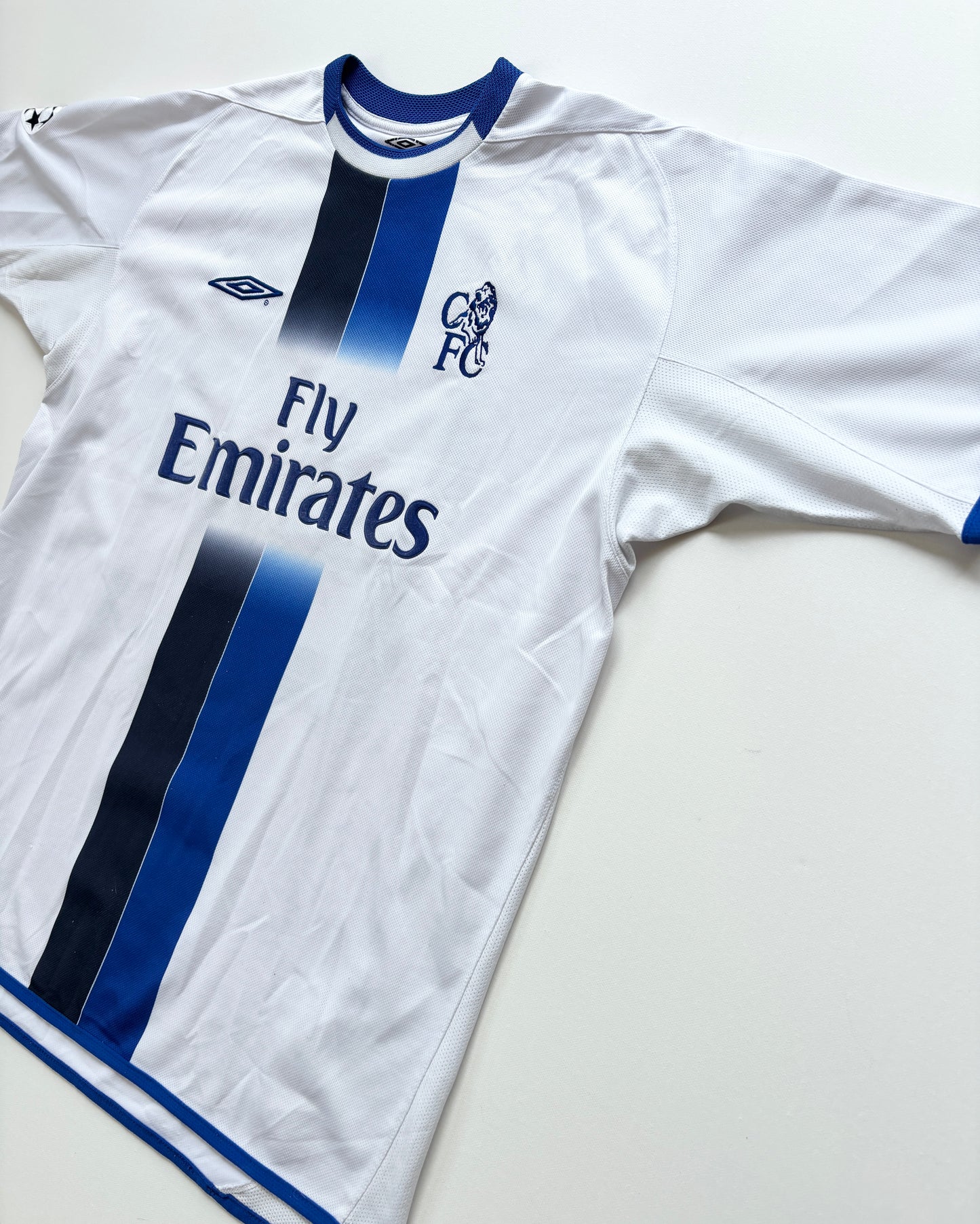 Chelsea Away Shirt 2003/04 (L) Gudjohnsen 22