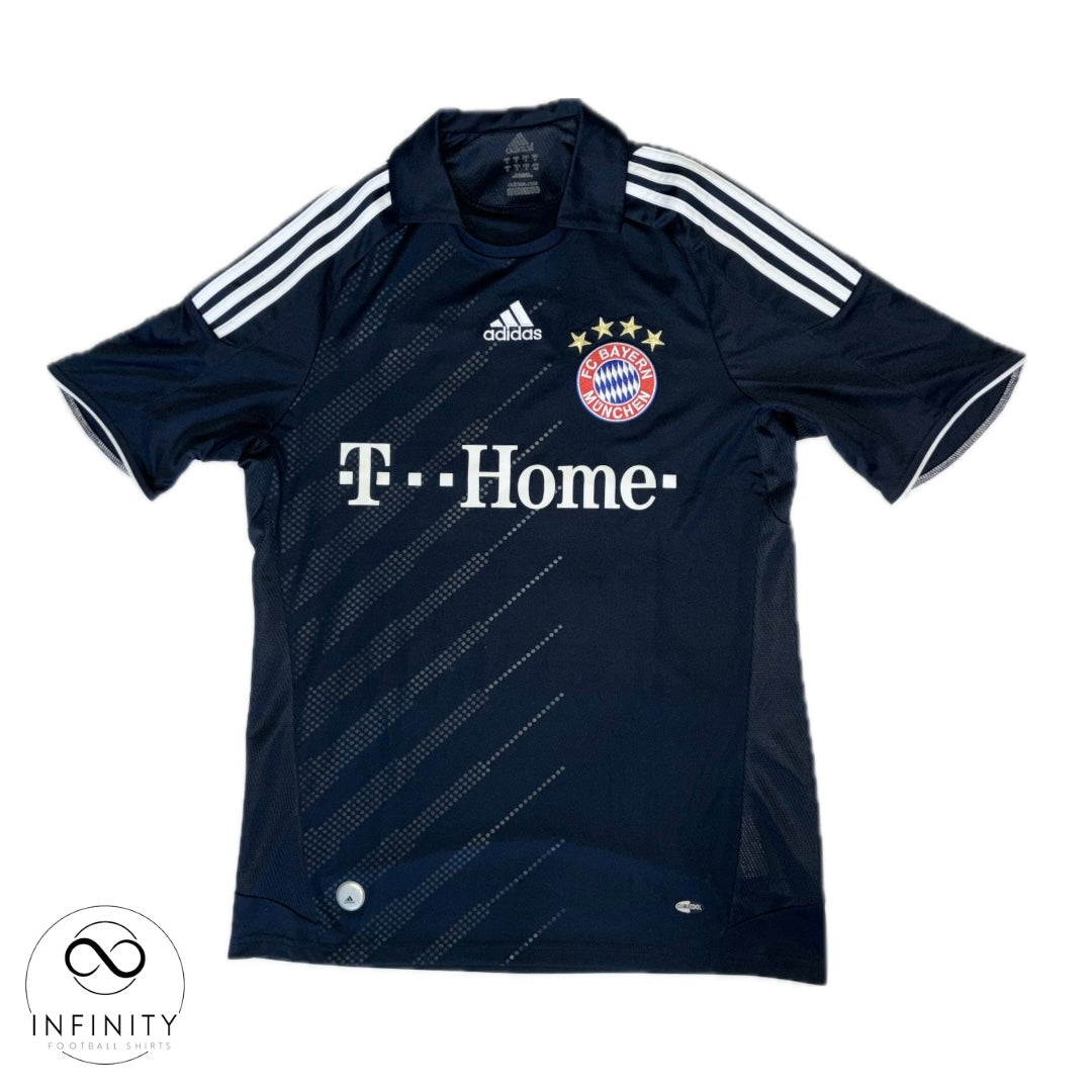 Bayern Munich Away Shirt 2008/09 (M) Schweinsteiger 31