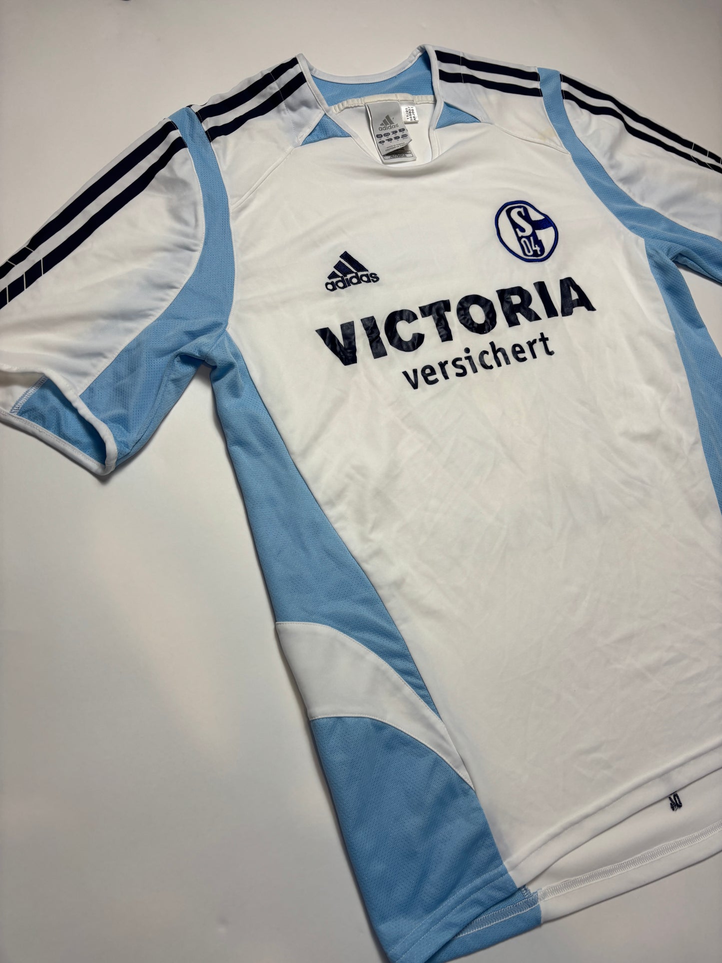 Schalke 04 Third Shirt 2006/07 (M) Özil 17