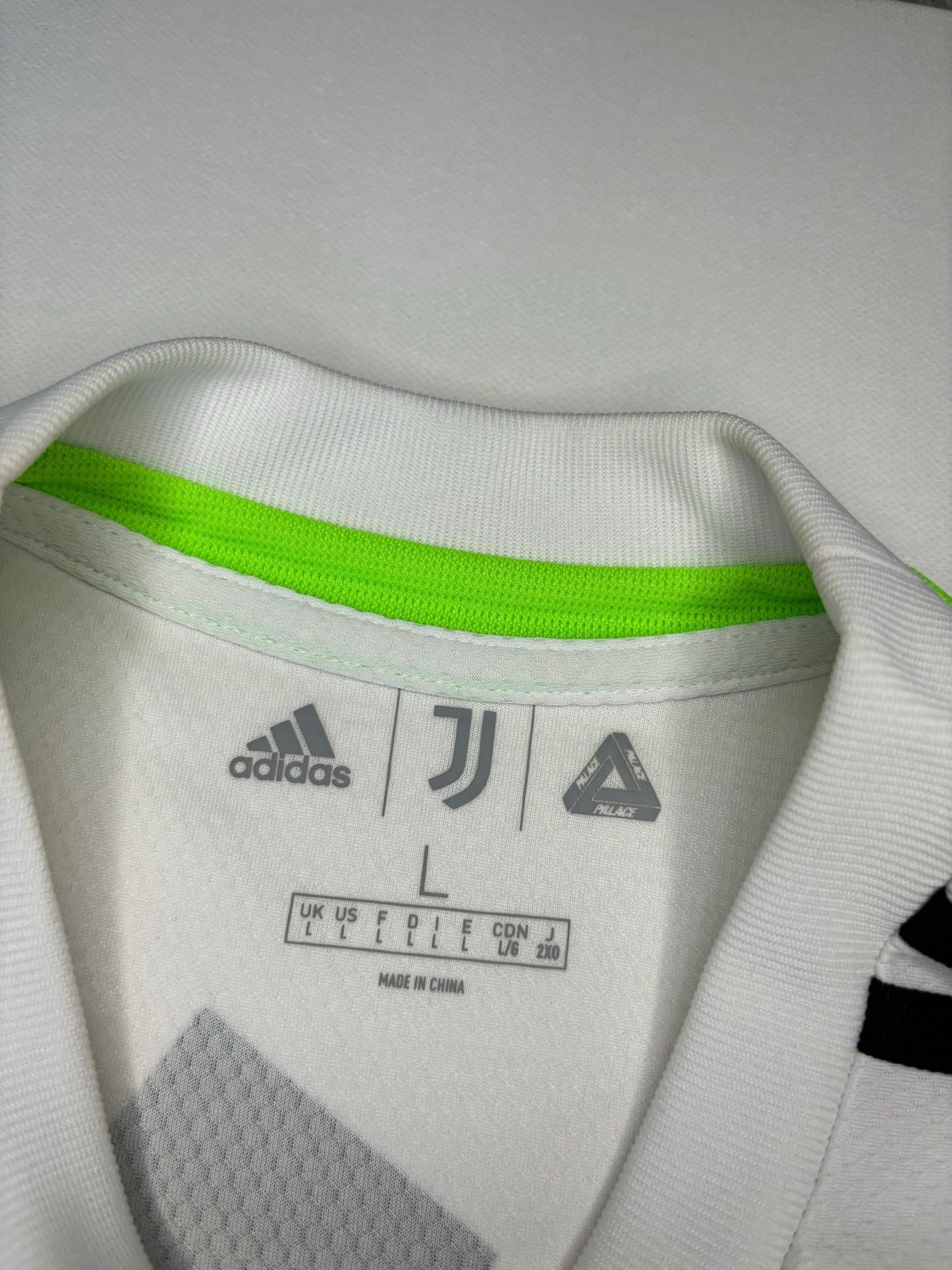 Juventus x Palace 2019/20 Adidas Training Shirt (L)