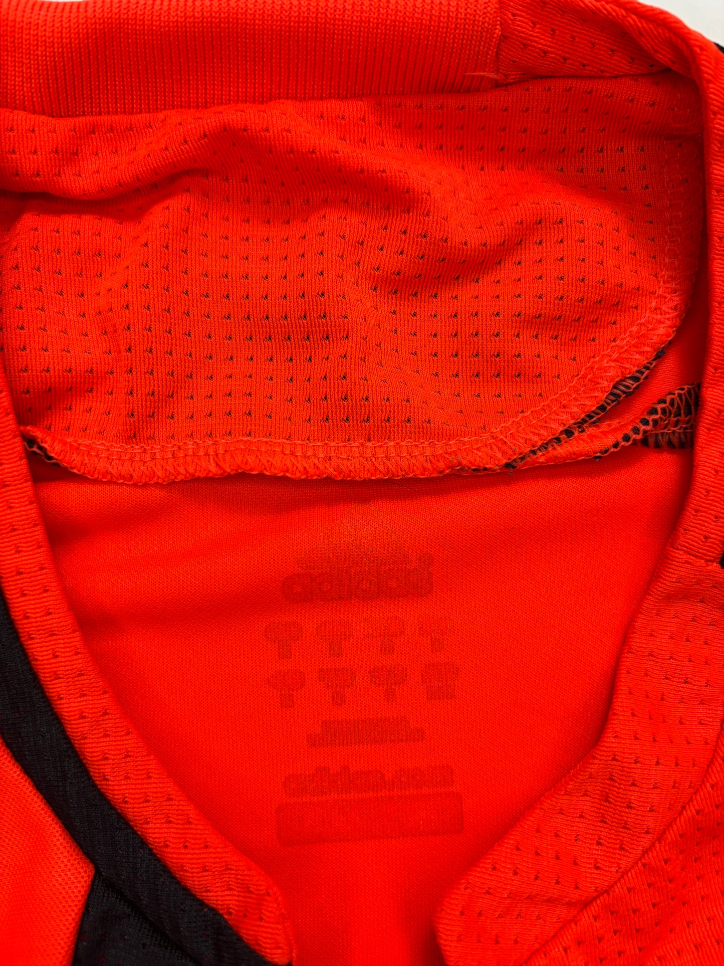 Real Madrid Goalkeeper Shirt 2007/08 (M) Casillas 1