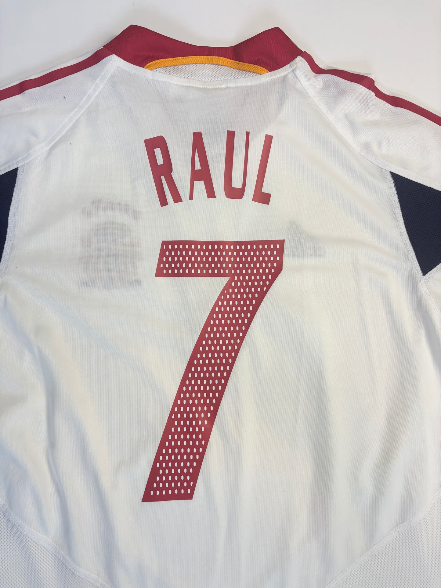 Spain Away Shirt 2004/06 (M) Raul 7