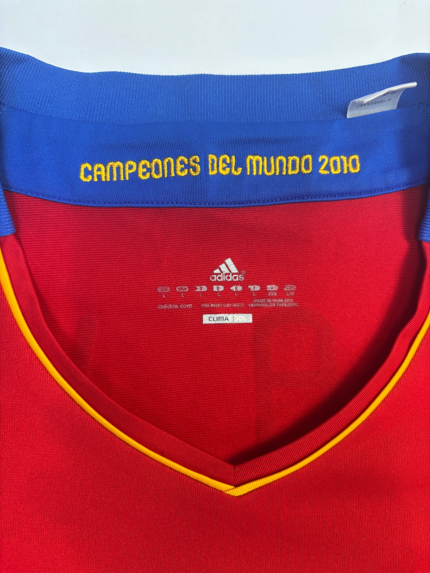 Spain Home Shirt 2011/12 (L) Xavi 8