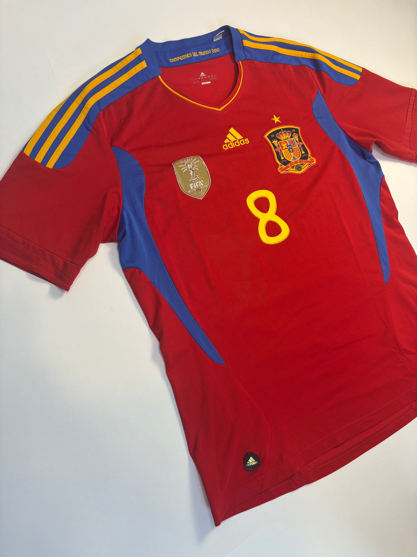 Spain Home Shirt 2011/12 (L) Xavi 8
