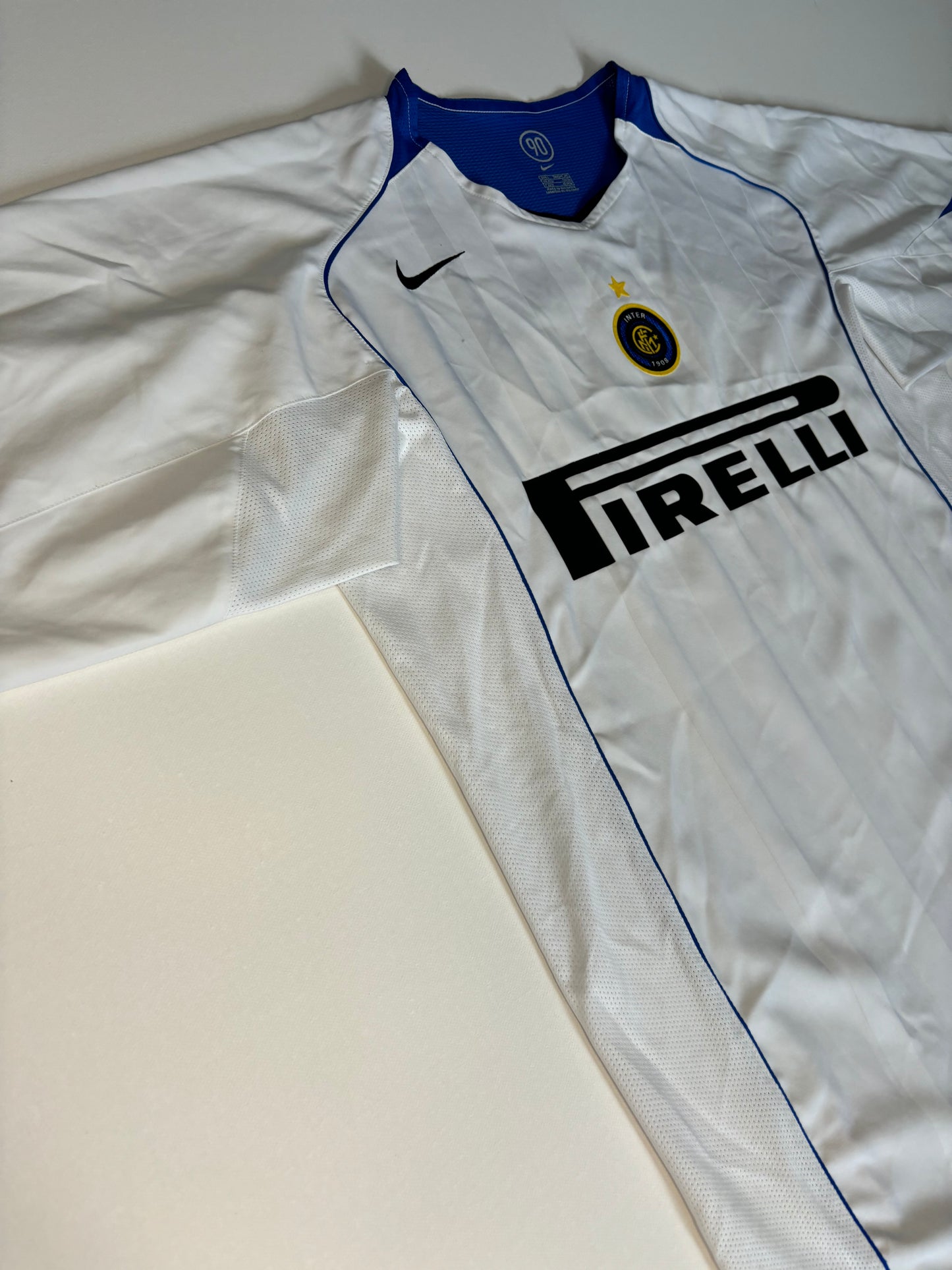 Inter Milan Away Shirt 2004/05 (L) Adriano 10