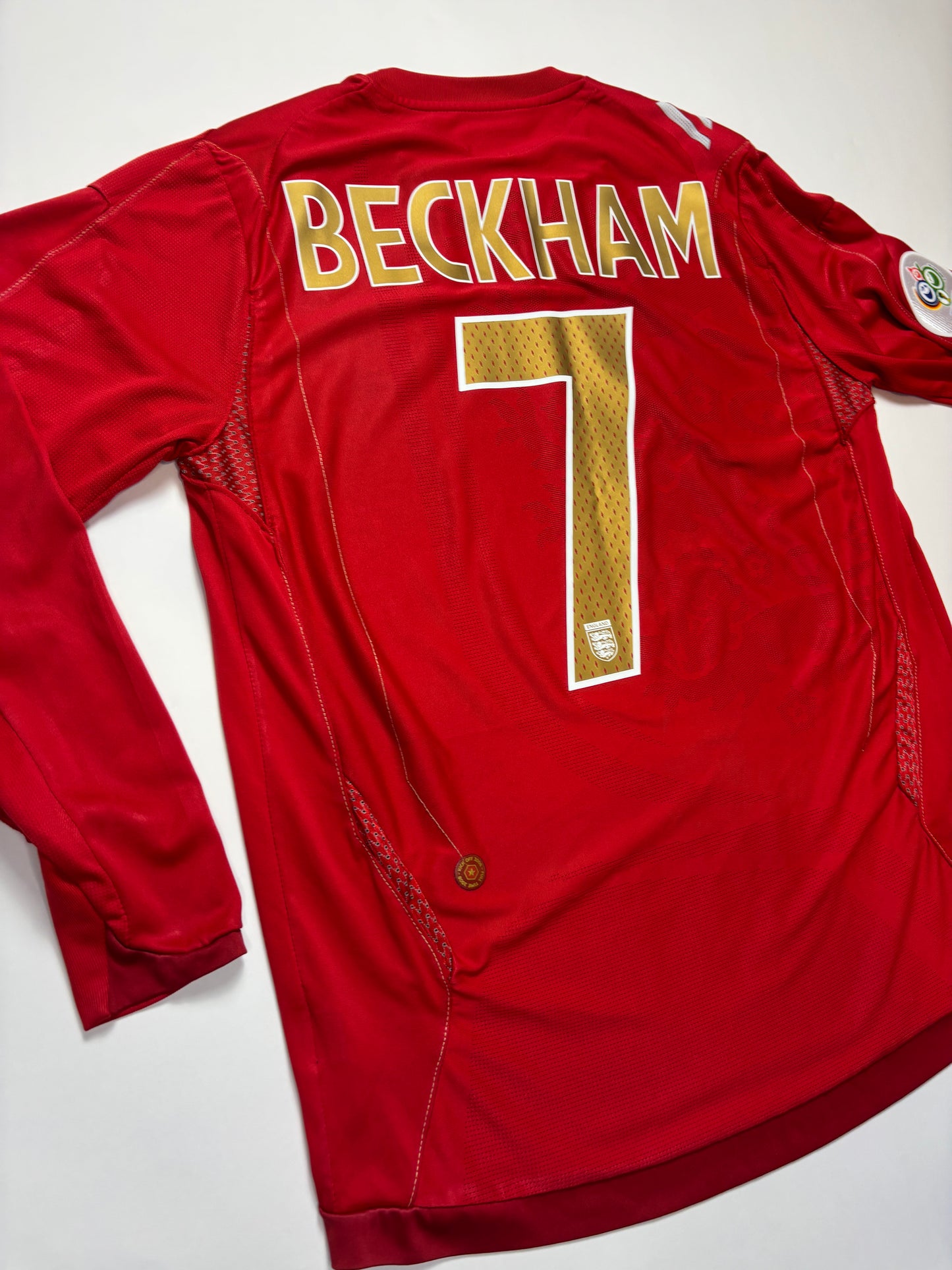 England Away Shirt LS 2006/08 (M) Beckham 7