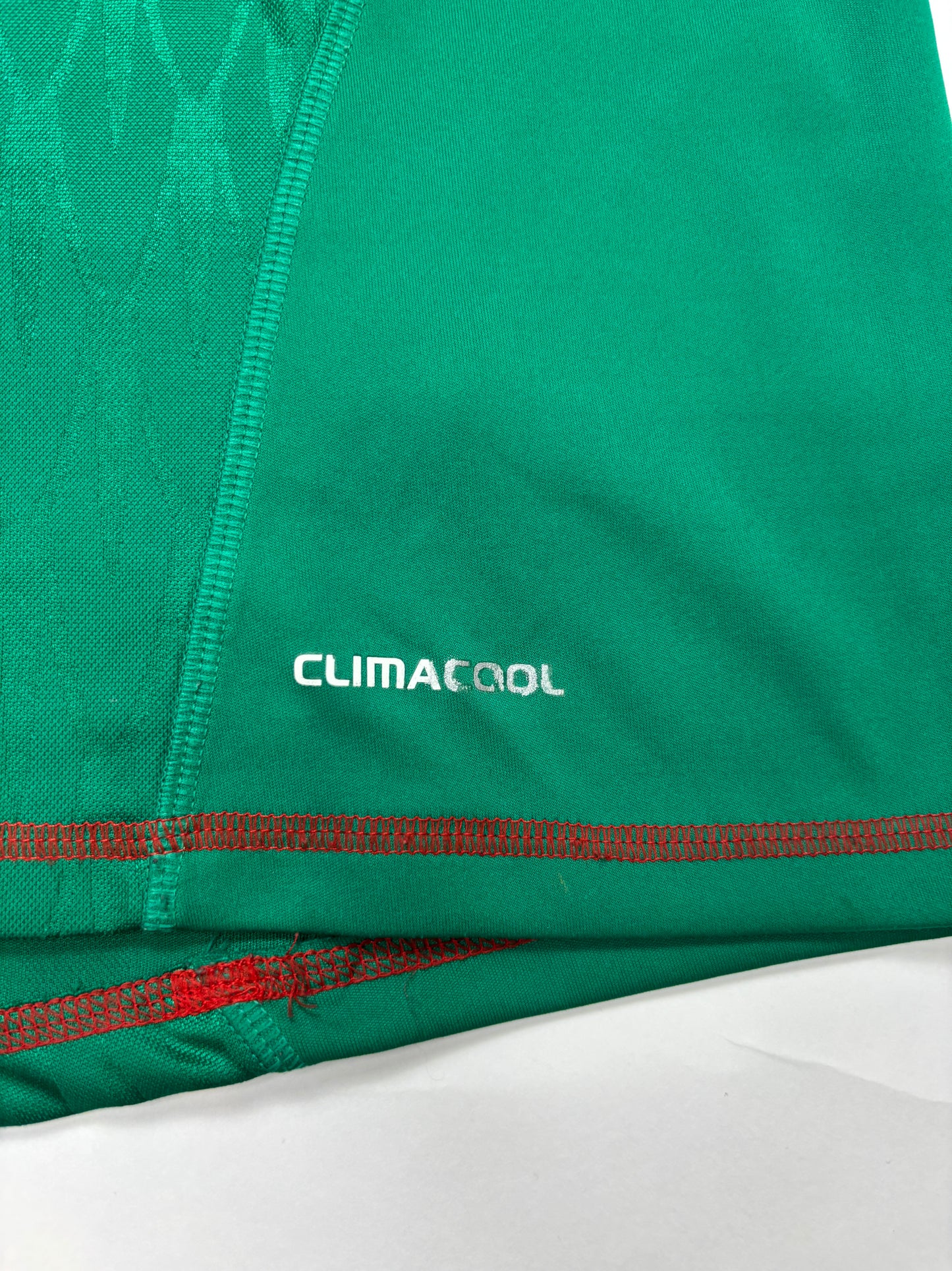 Mexico Home Shirt 2010/11 (XL) J.Hernandez 14