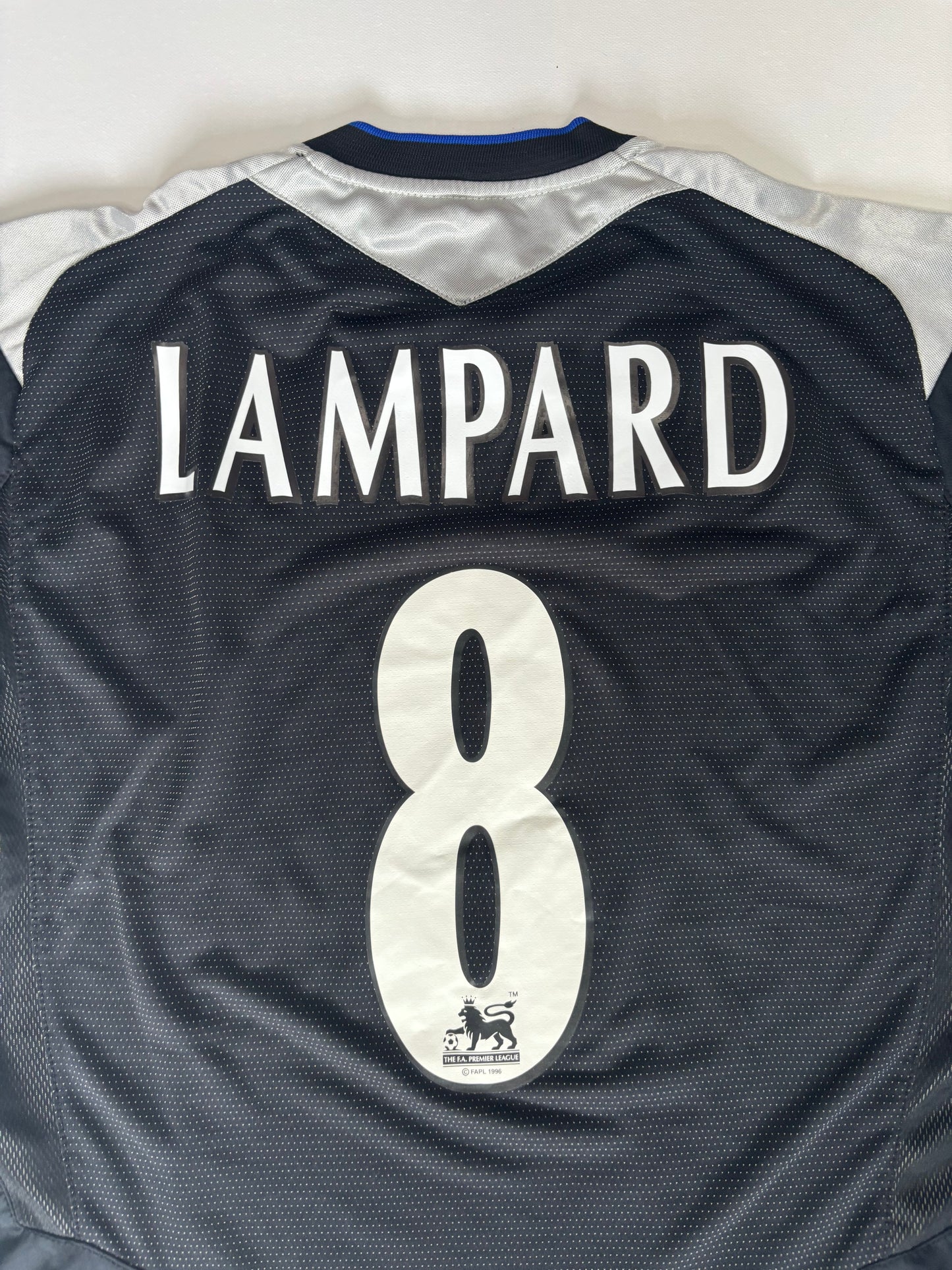 Chelsea Away Shirt 2004/05 (M) Lampard 8