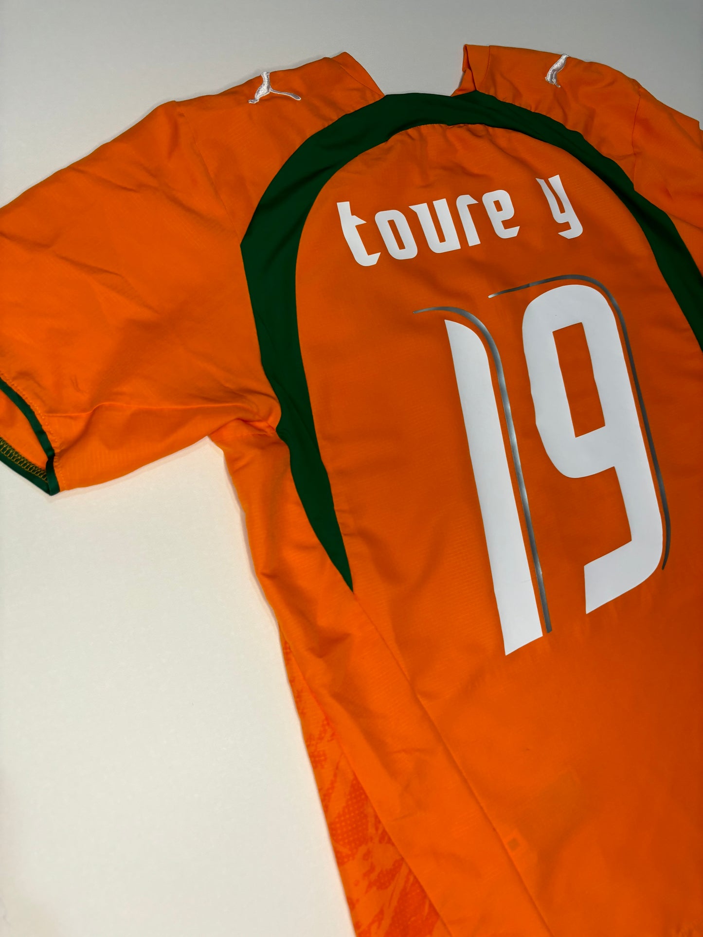 Ivory Coast Home Shirt 2006/07 (M) Toure Yaya 19