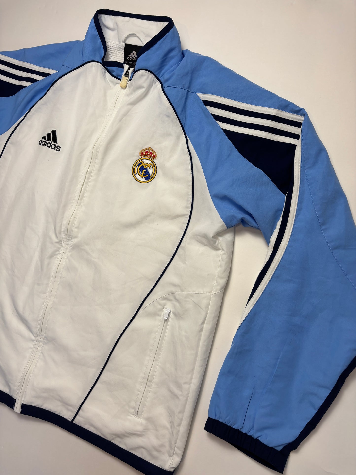 Real Madrid Tracksuit 2005/06 (L)
