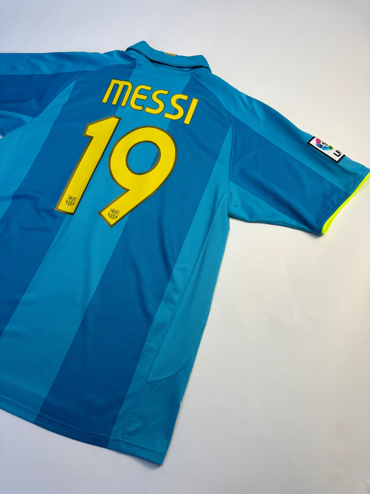 Barcelona Away Shirt 2007/08 (L) Messi 19