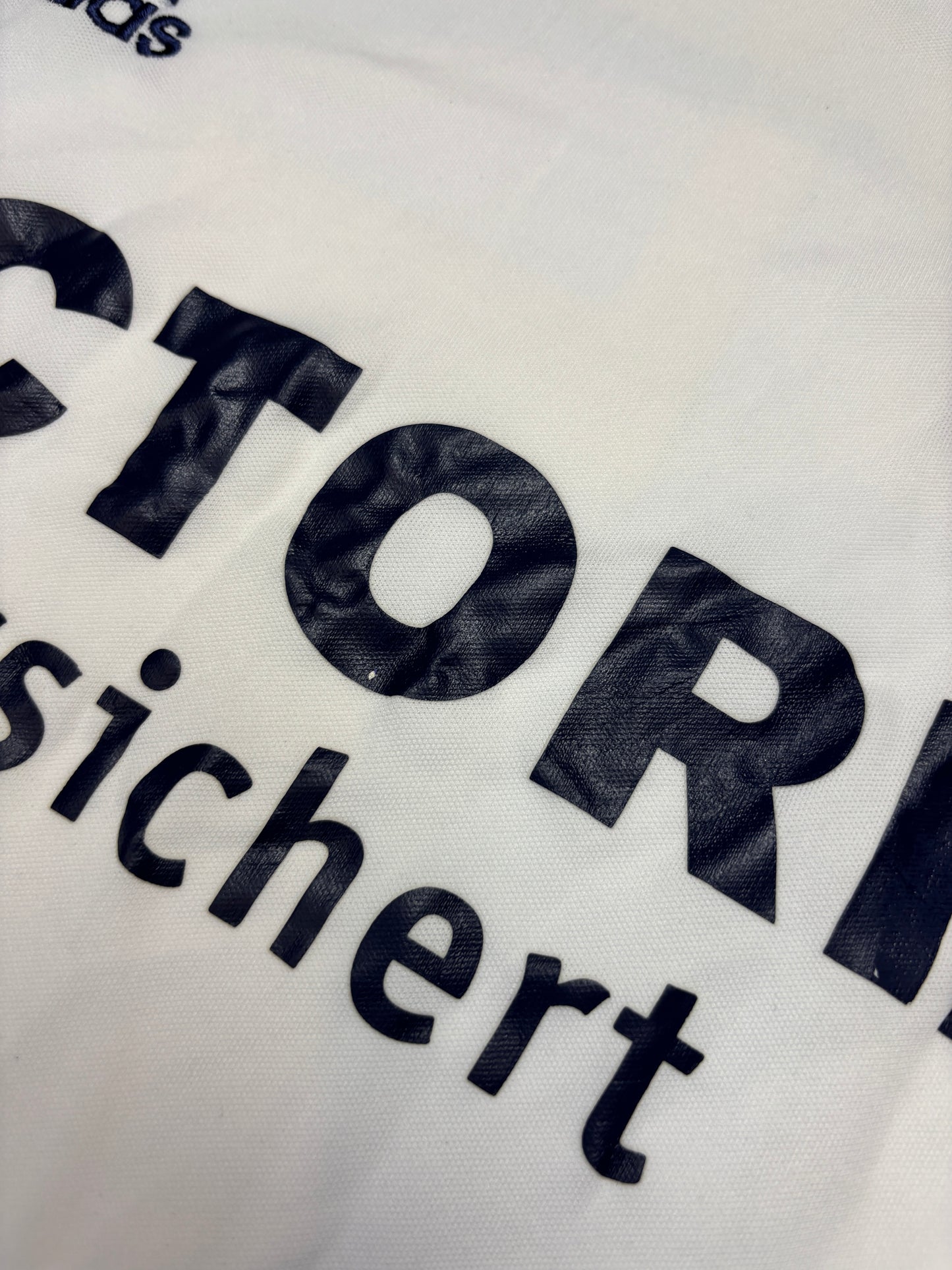 Schalke 04 Third Shirt 2006/07 (M) Özil 17