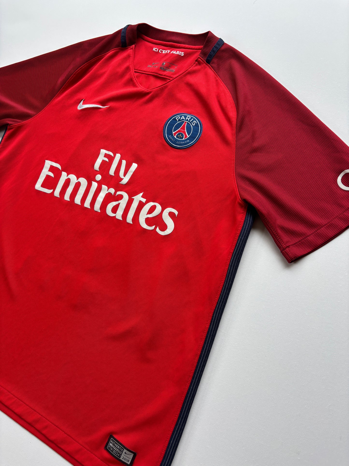 PSG Away Shirt 2016/17 (L) Marquinhos 5