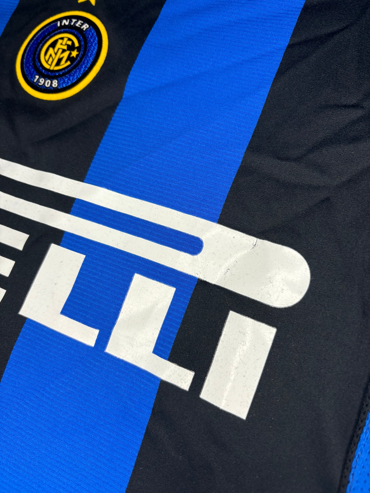 Inter Milan Home Shirt 2004/05 (L) Vieri 32