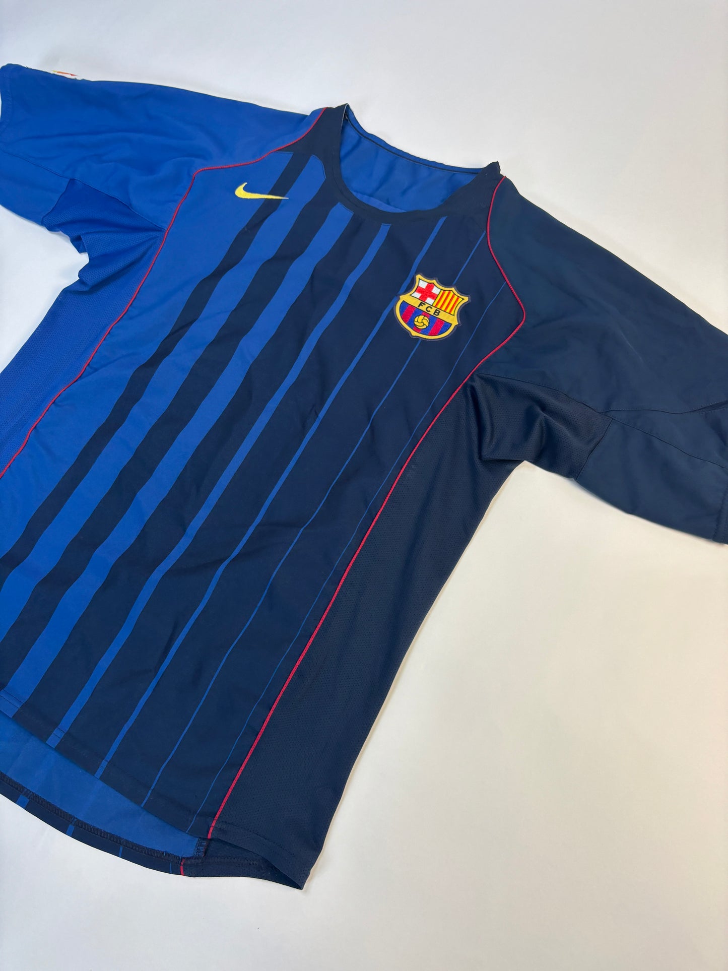 Barcelona Away Shirt 2004/05 (M) Ronaldinho