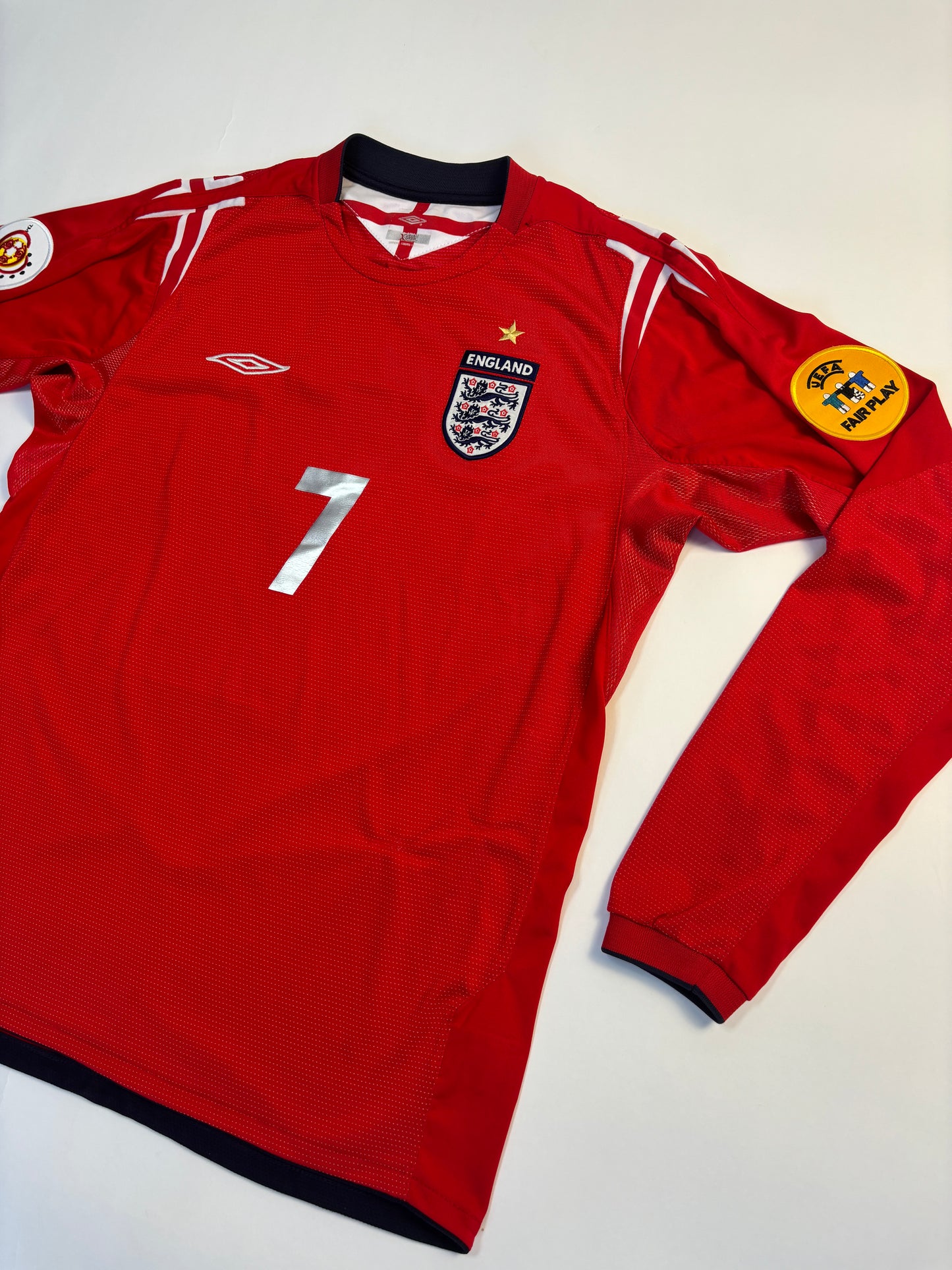 England Away Shirt LS 2004/06 (M) Beckham 7