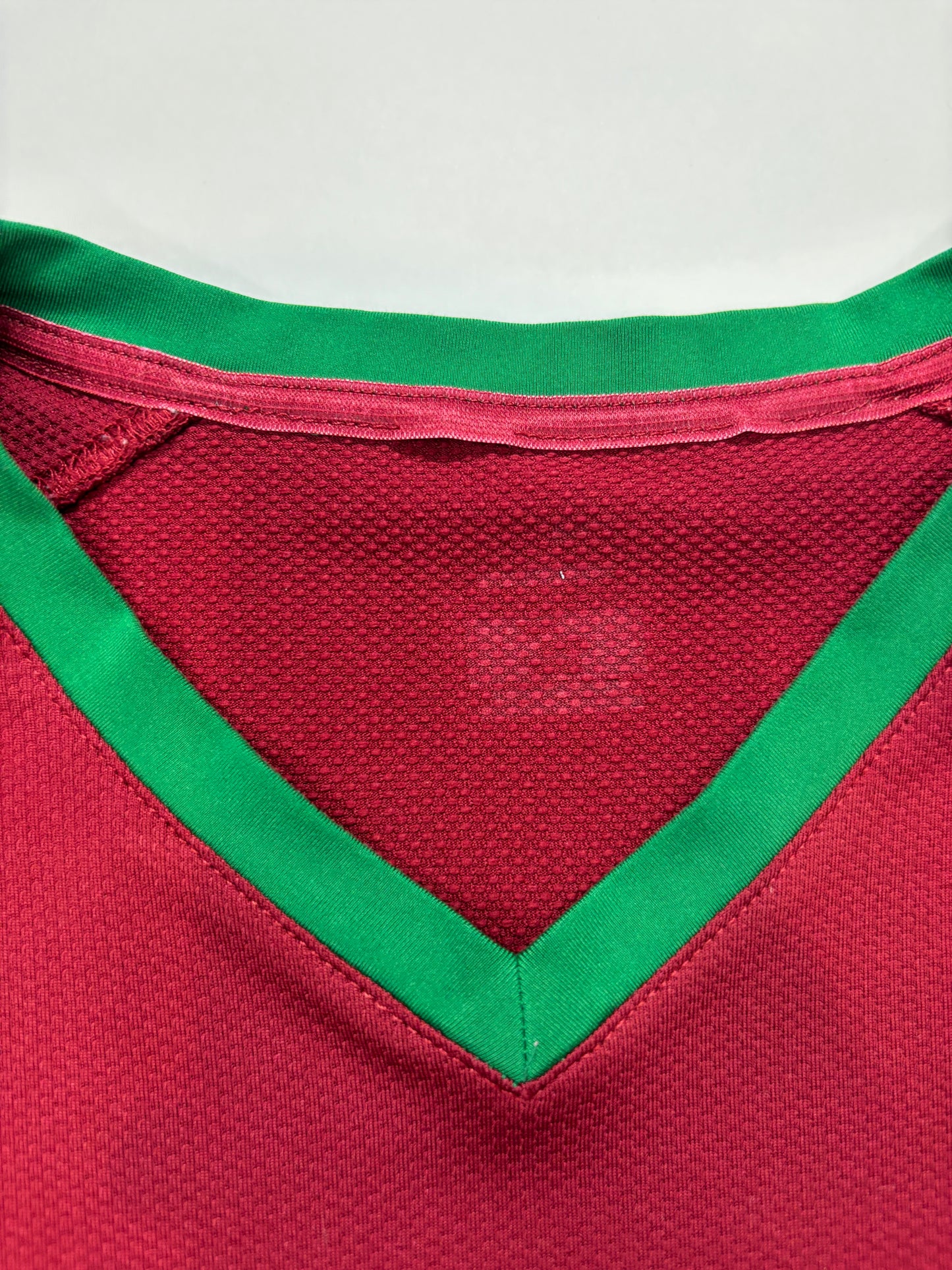 Portugal Home Shirt 2006/08 (XL) C.Ronaldo 17