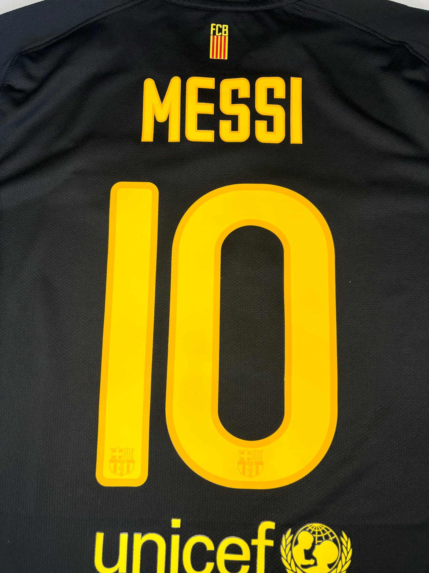 Barcelona Away Shirt 2011/12 (L) Messi 10