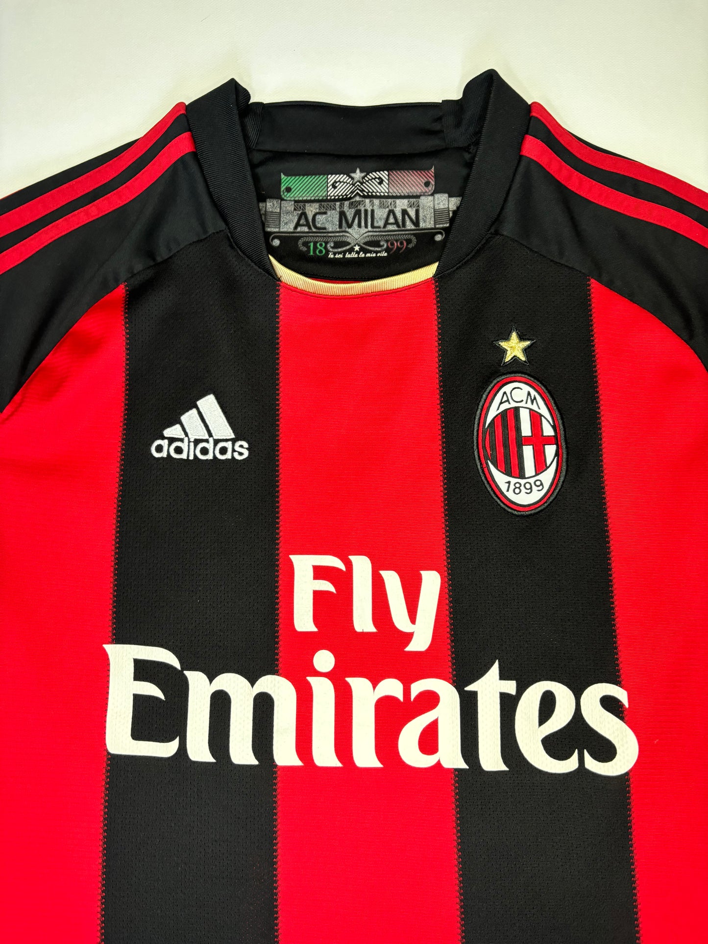 AC Milan Home Shirt 2010/11 (M) T.Silva 33