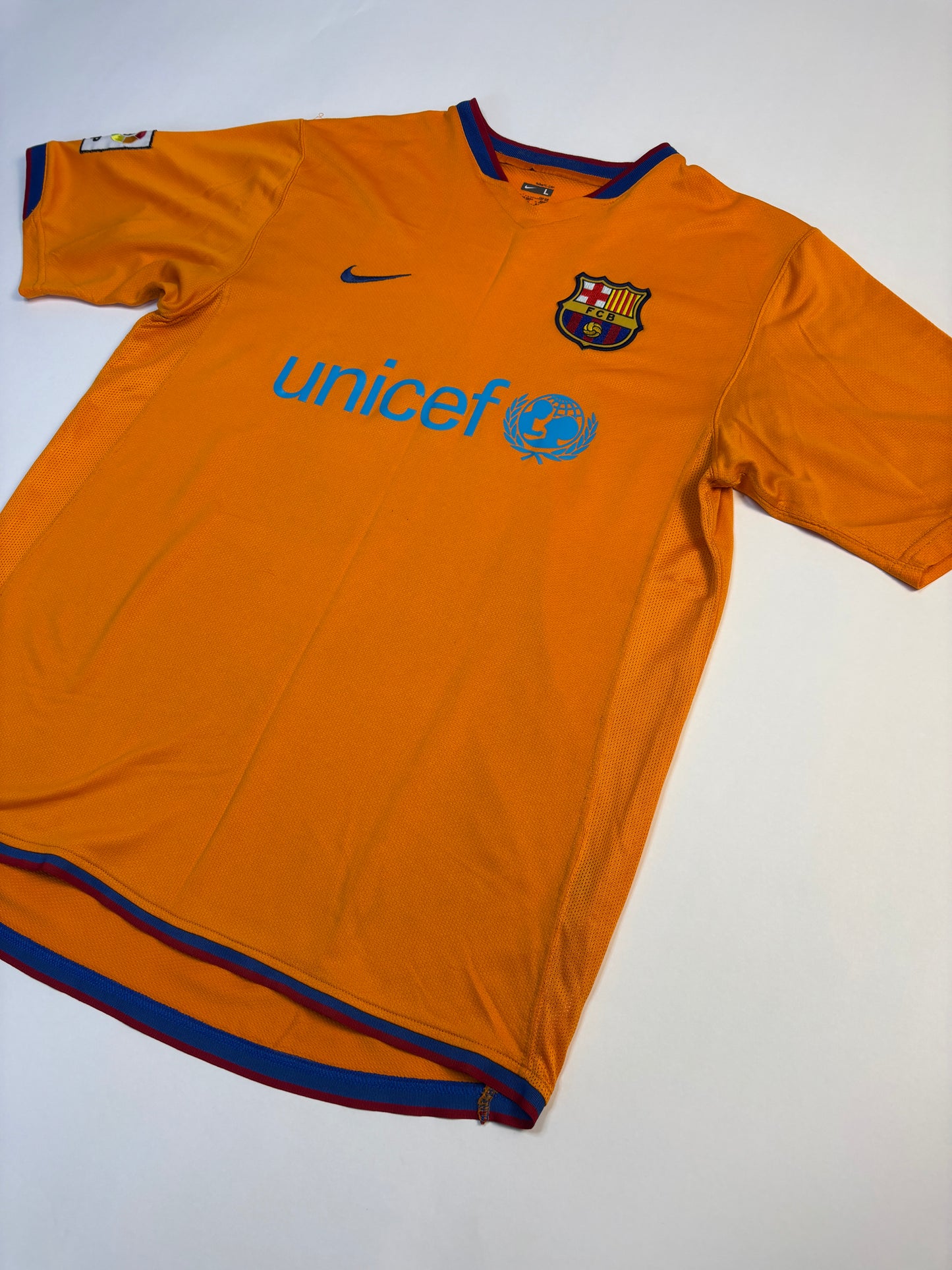Barcelona Away Shirt 2007/08 (L) Ronaldinho 10