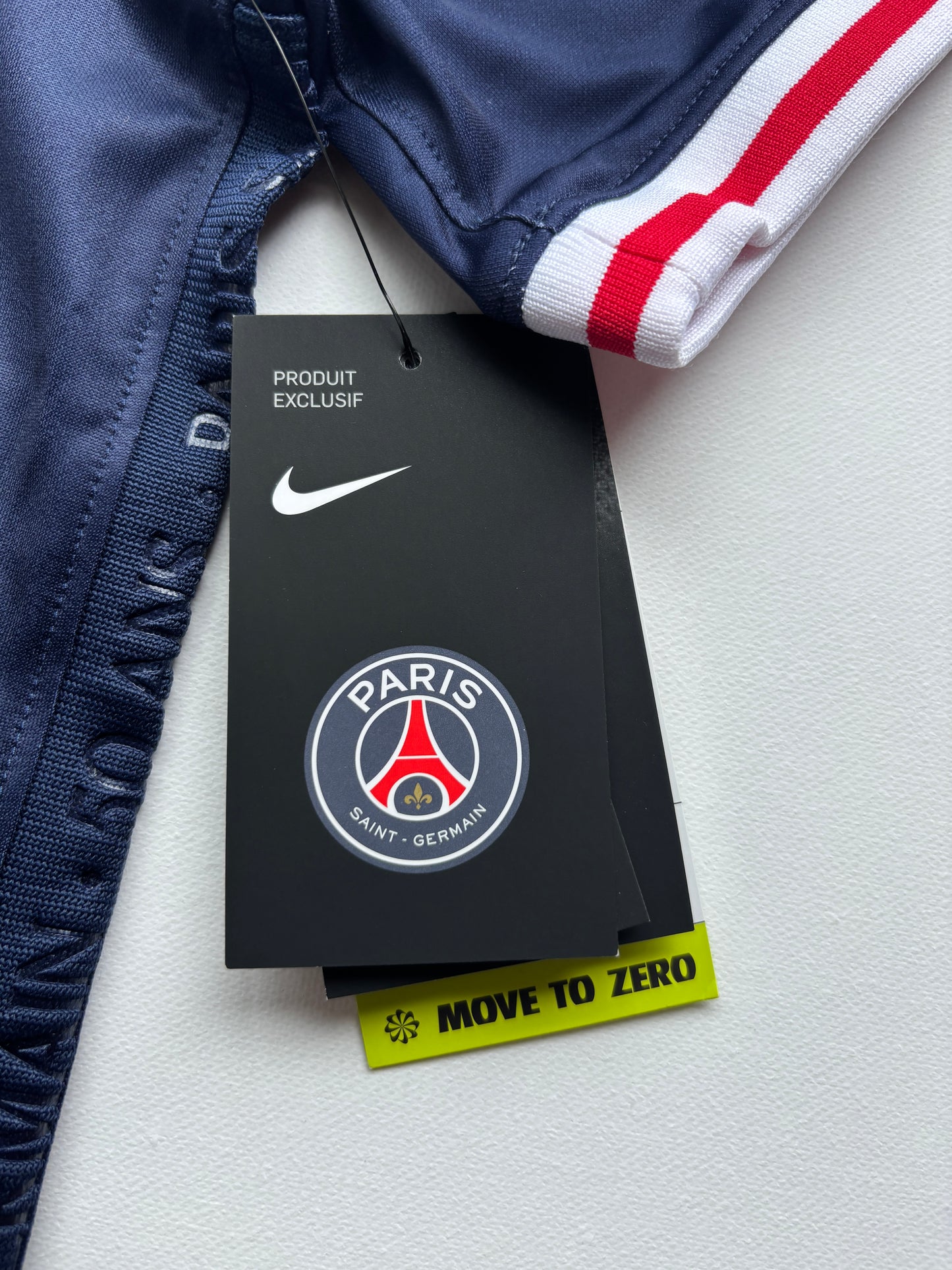 PSG Home Shirt 2020/21 (L) Mbappe 7 BNWT