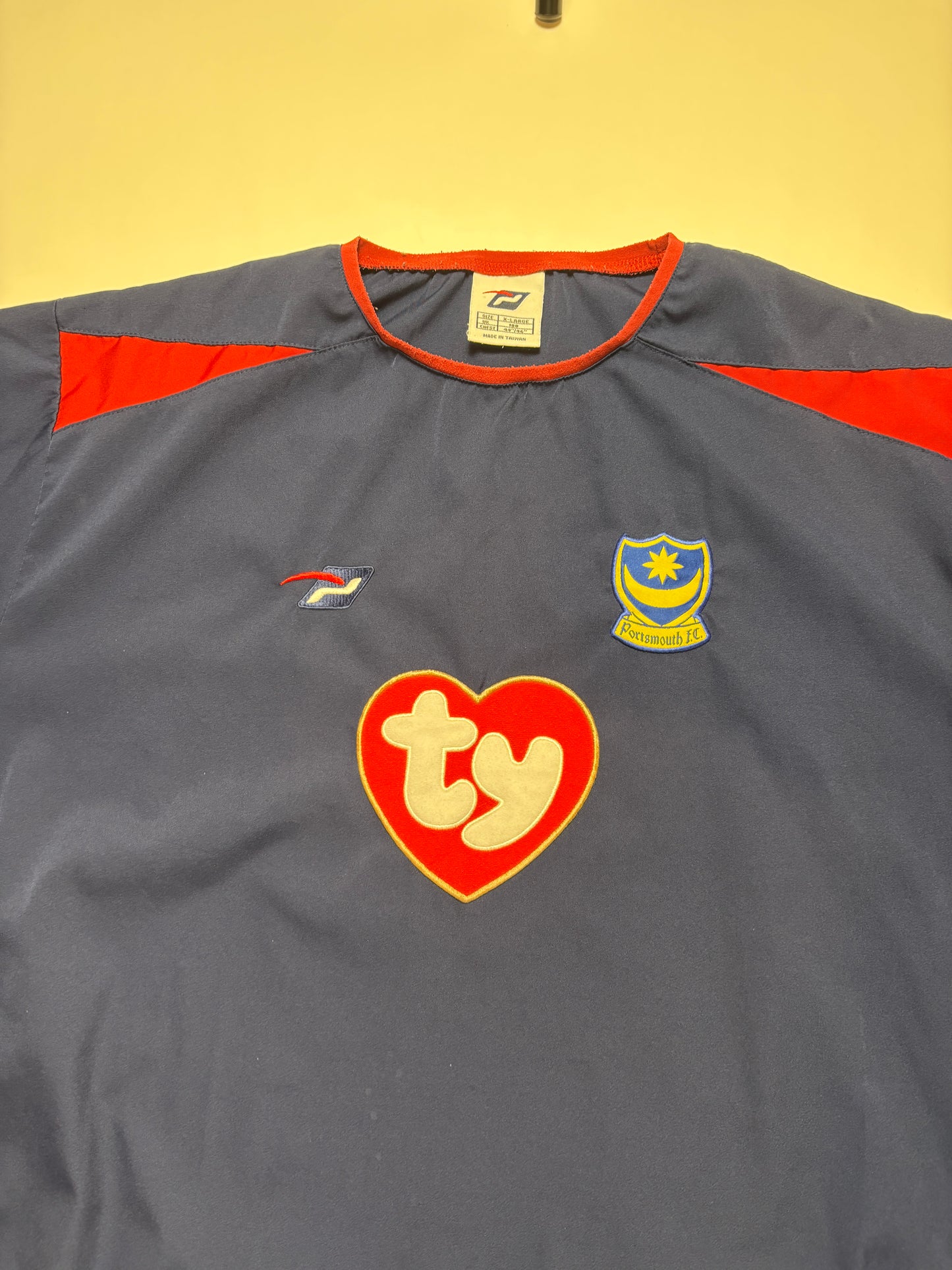 Portsmouth Away Shirt 2003/04 (XL) Yakubu 20