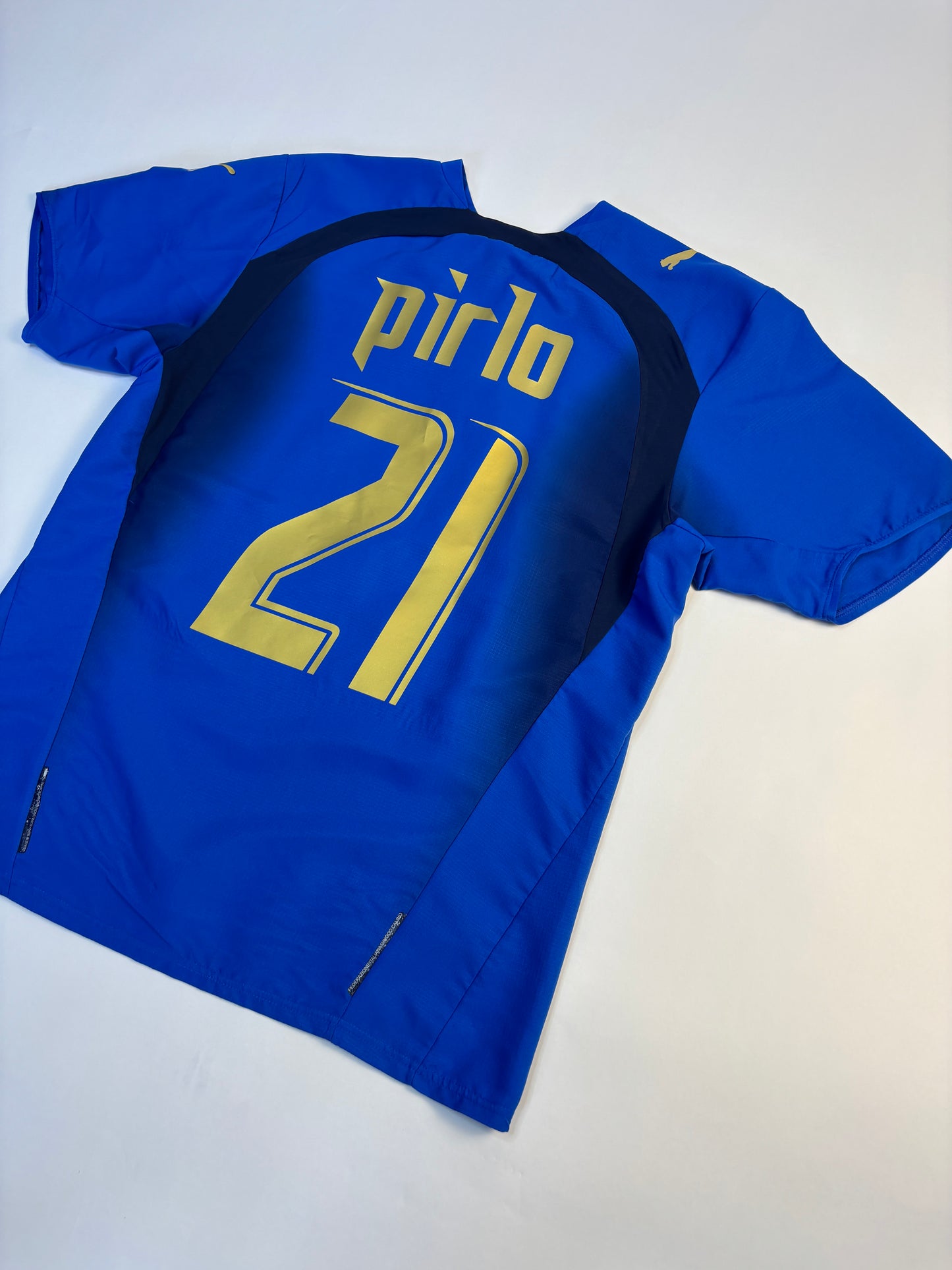 Italy Home Shirt 2006 (M) Pirlo 21