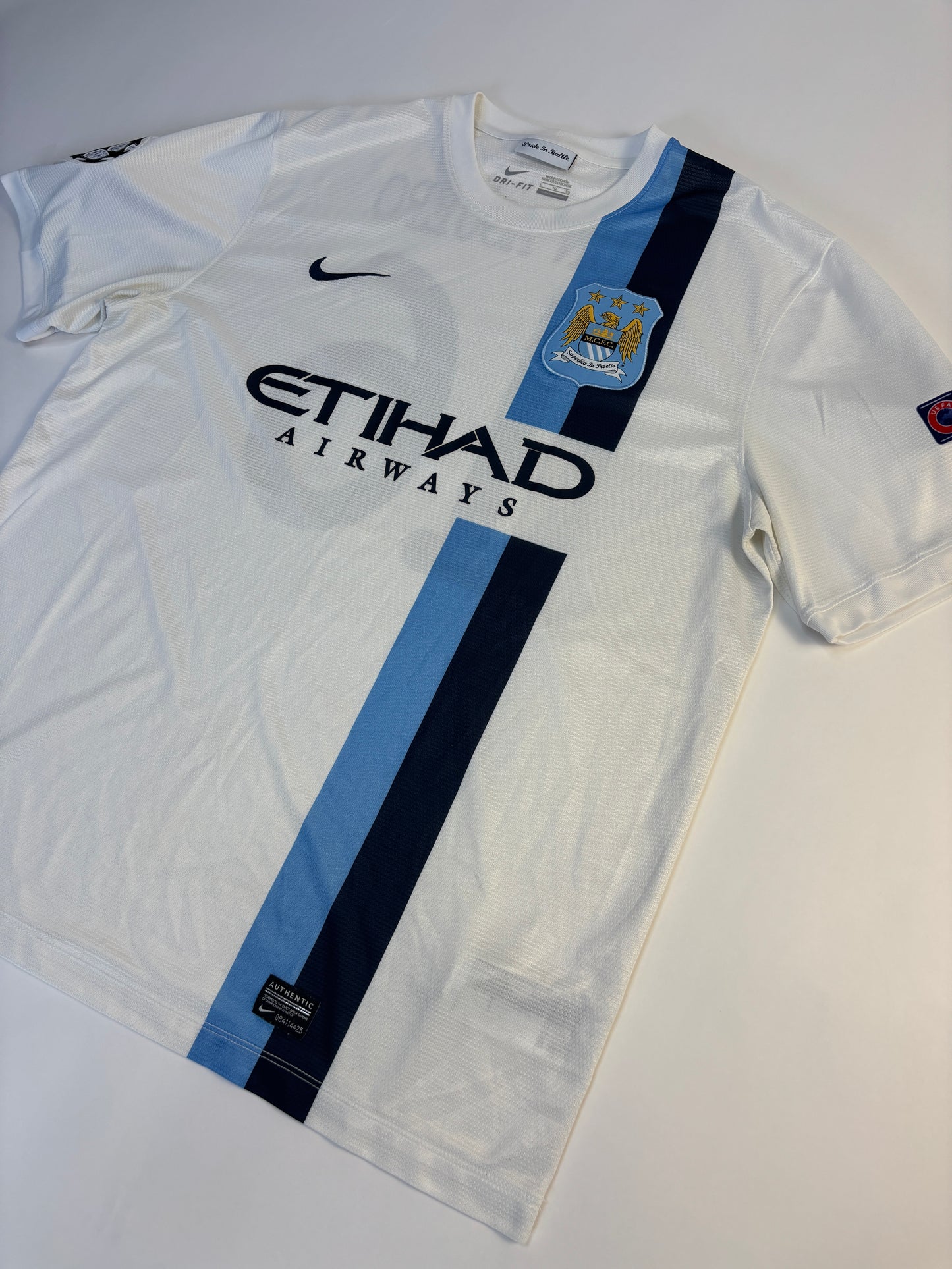 Manchester City Third Shirt 2013/14 (XL) Kun Aguero 16