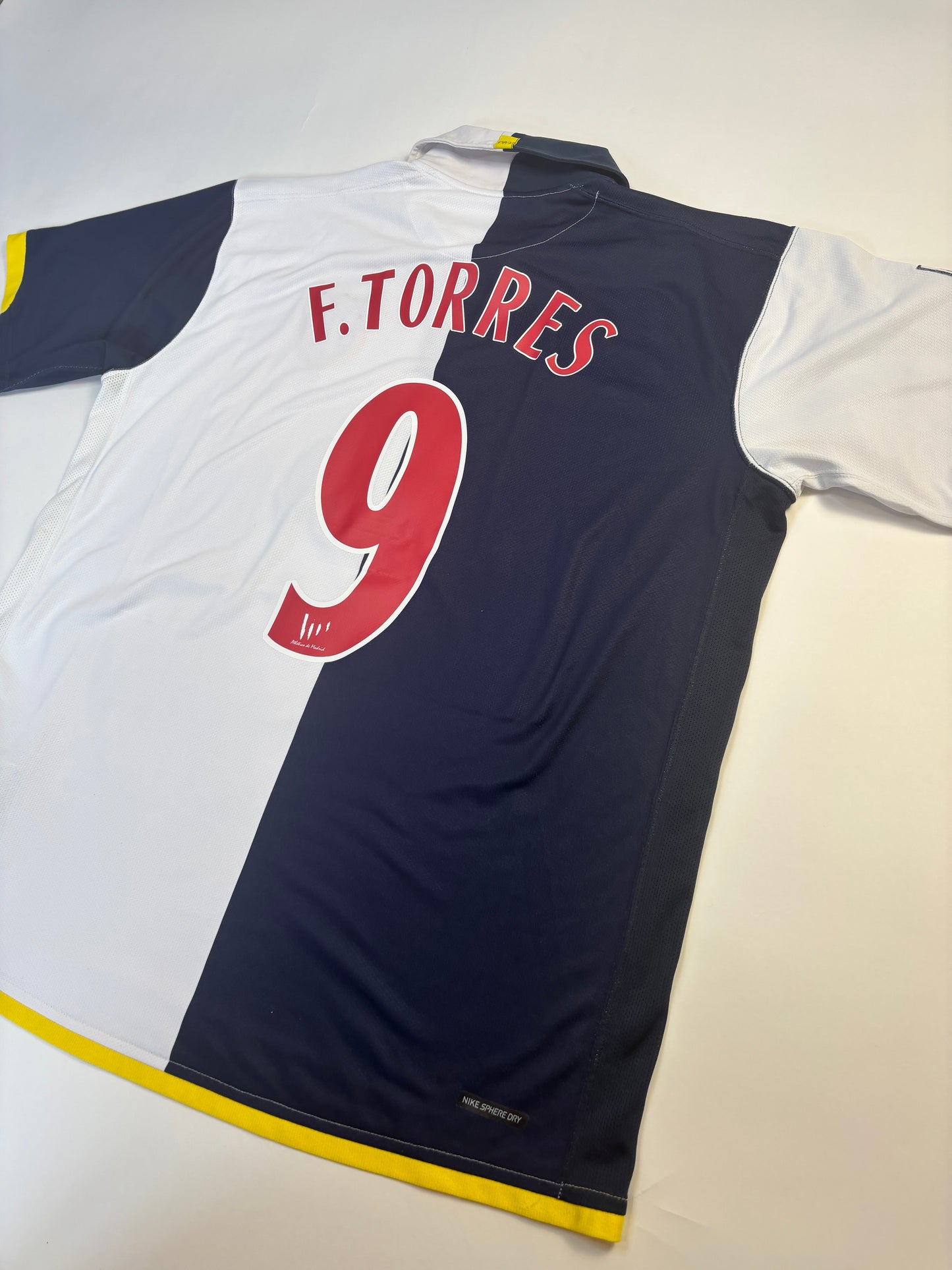 Atletico Madrid Away Shirt 2006/07 (XL) Torres 9