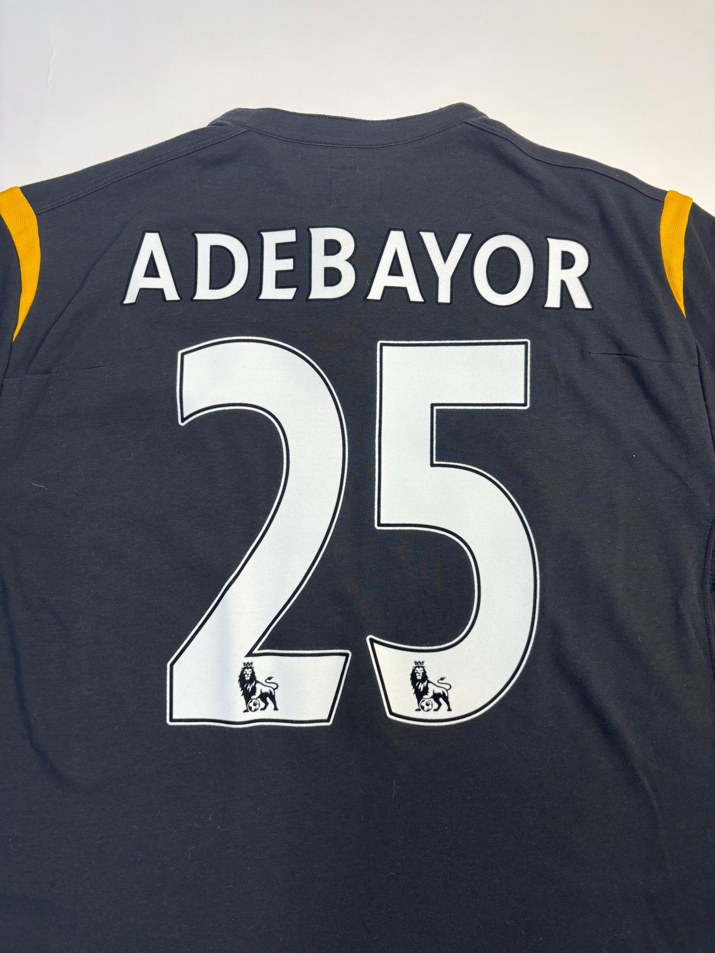 Manchester City Away Shirt 2009/10 LS (XL) Adebayor 25