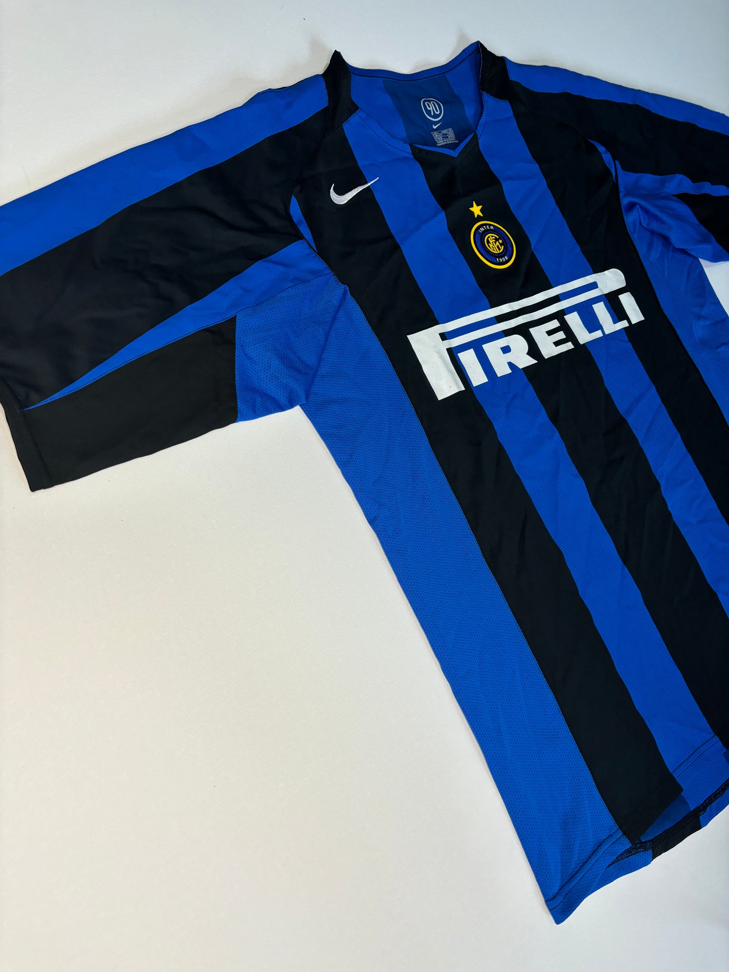 Inter Milan Home Shirt 2004/05 (L) Vieri 32