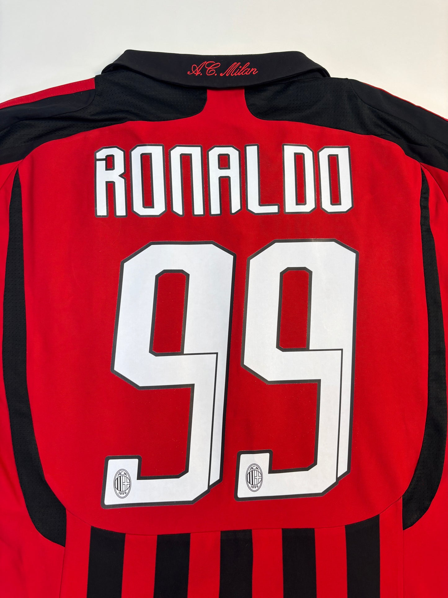 AC Milan Home Shirt 2007/08 (L) Ronaldo 99