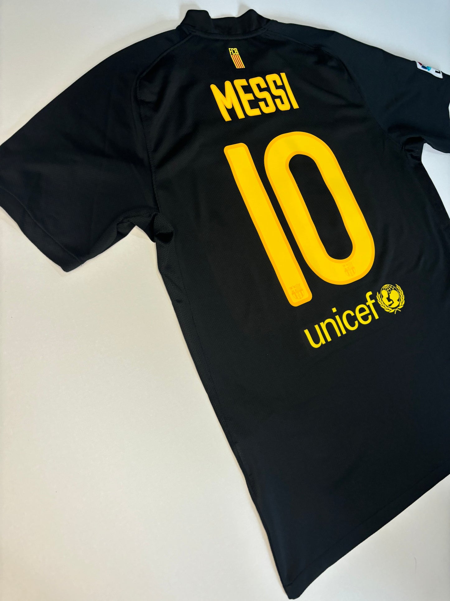 Barcelona Away Shirt 2011/12 (L) Messi 10