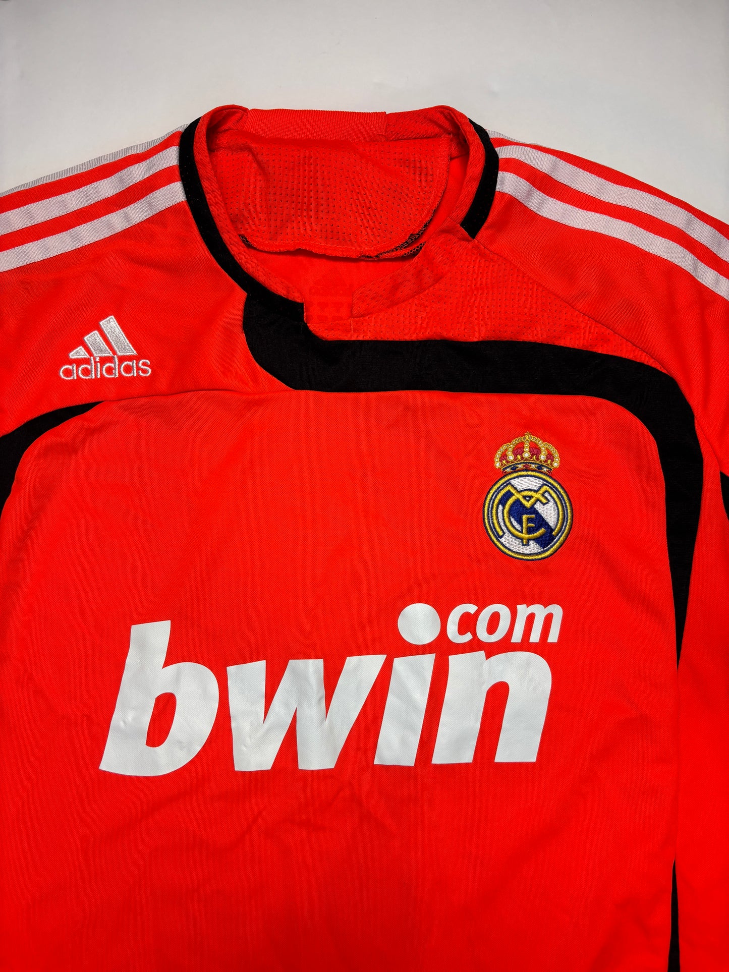 Real Madrid Goalkeeper Shirt 2007/08 (M) Casillas 1