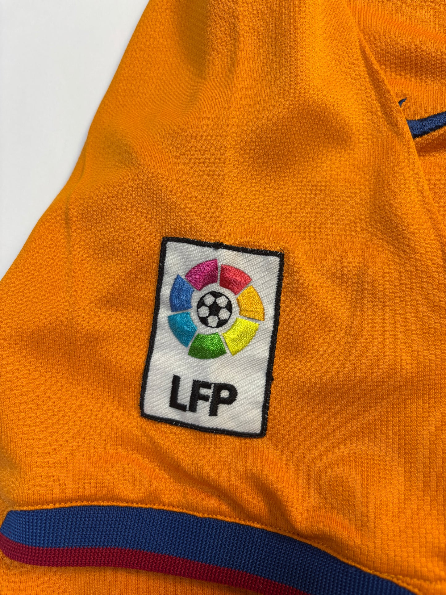 Barcelona Away Shirt 2007/08 (L) Ronaldinho 10