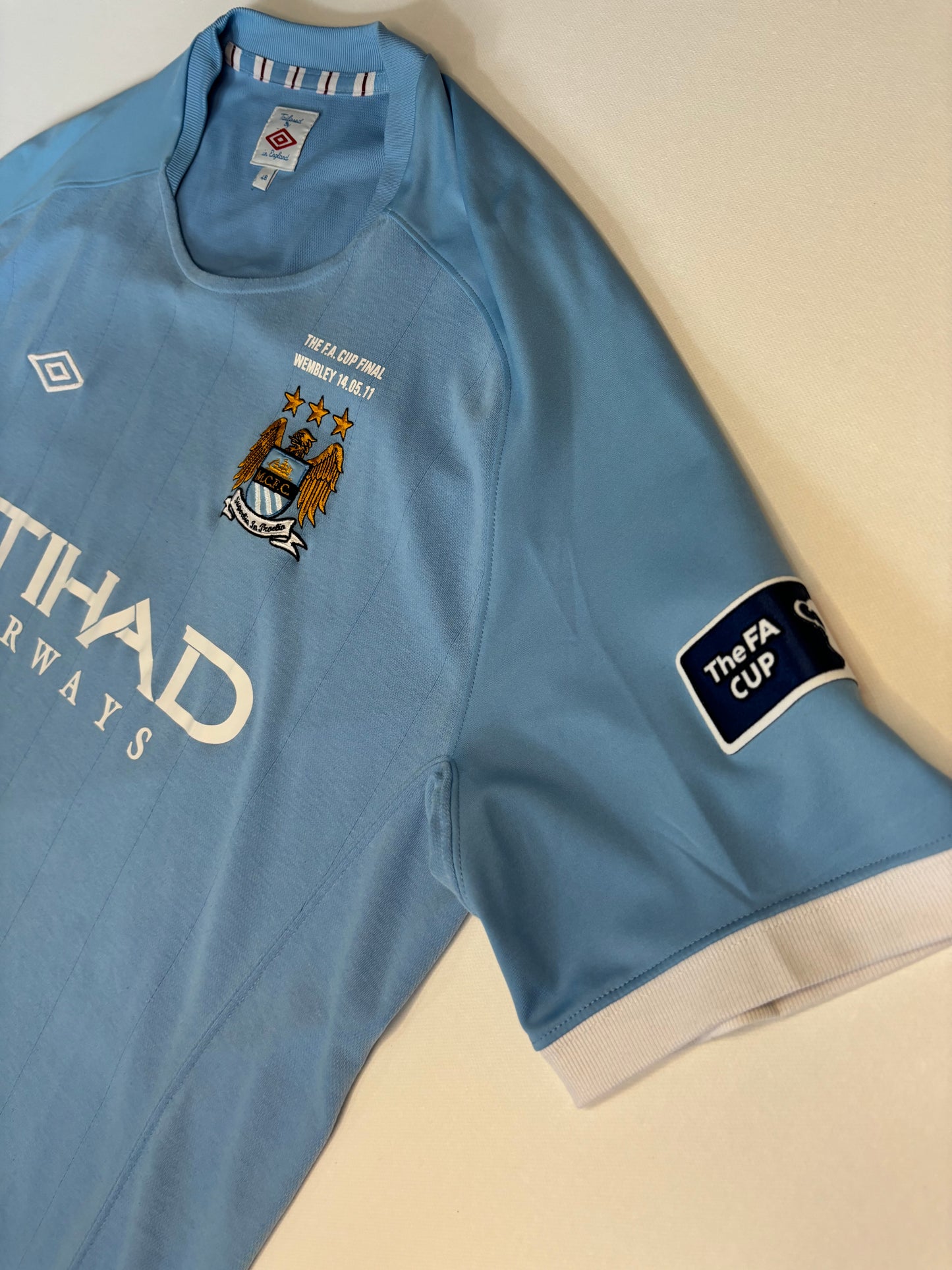 Manchester City Home Shirt 2010/11 (XL) Toure Yaya 42