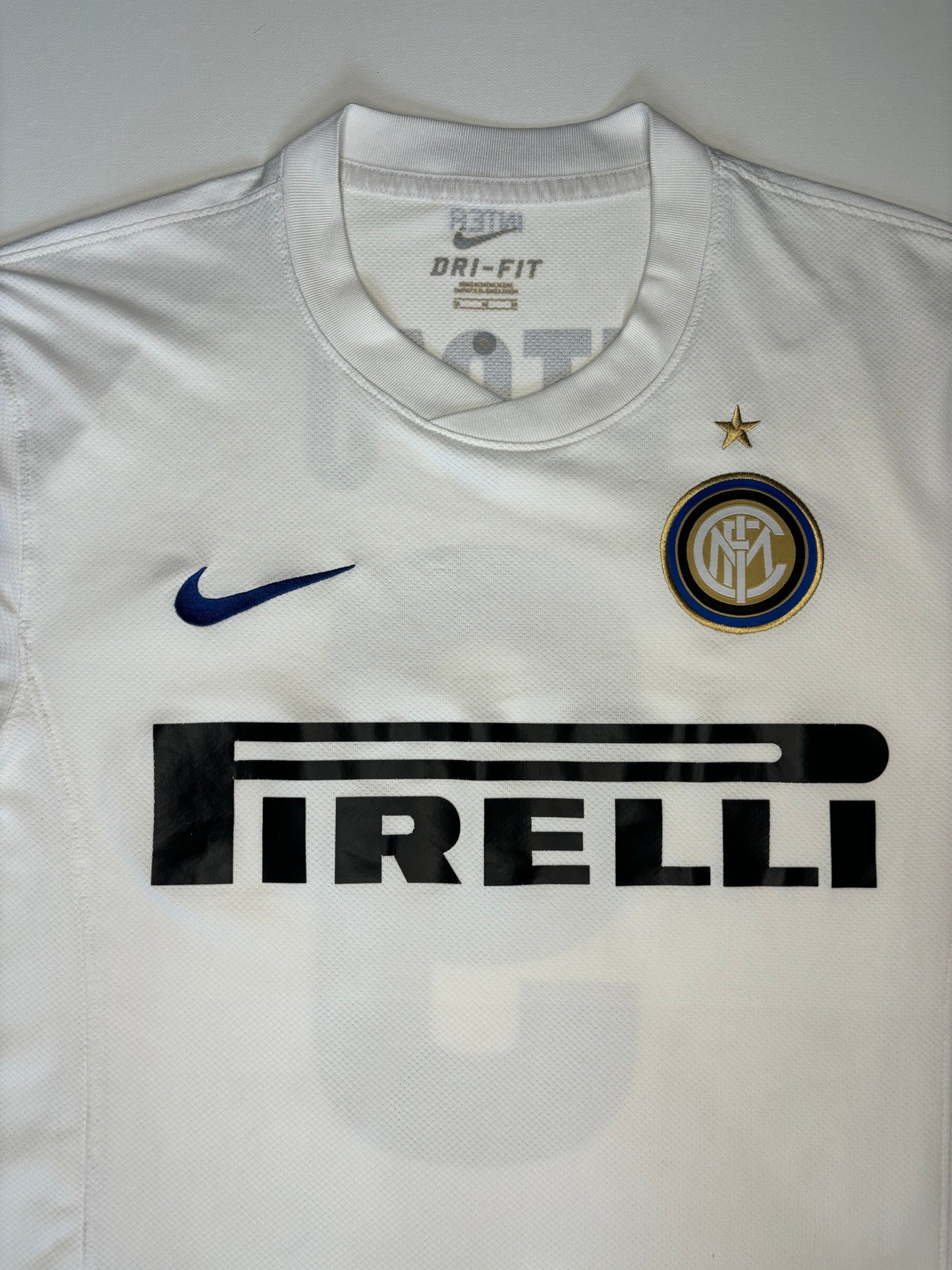 Inter Milan Away Shirt 2010/11 (M) Eto'o 9