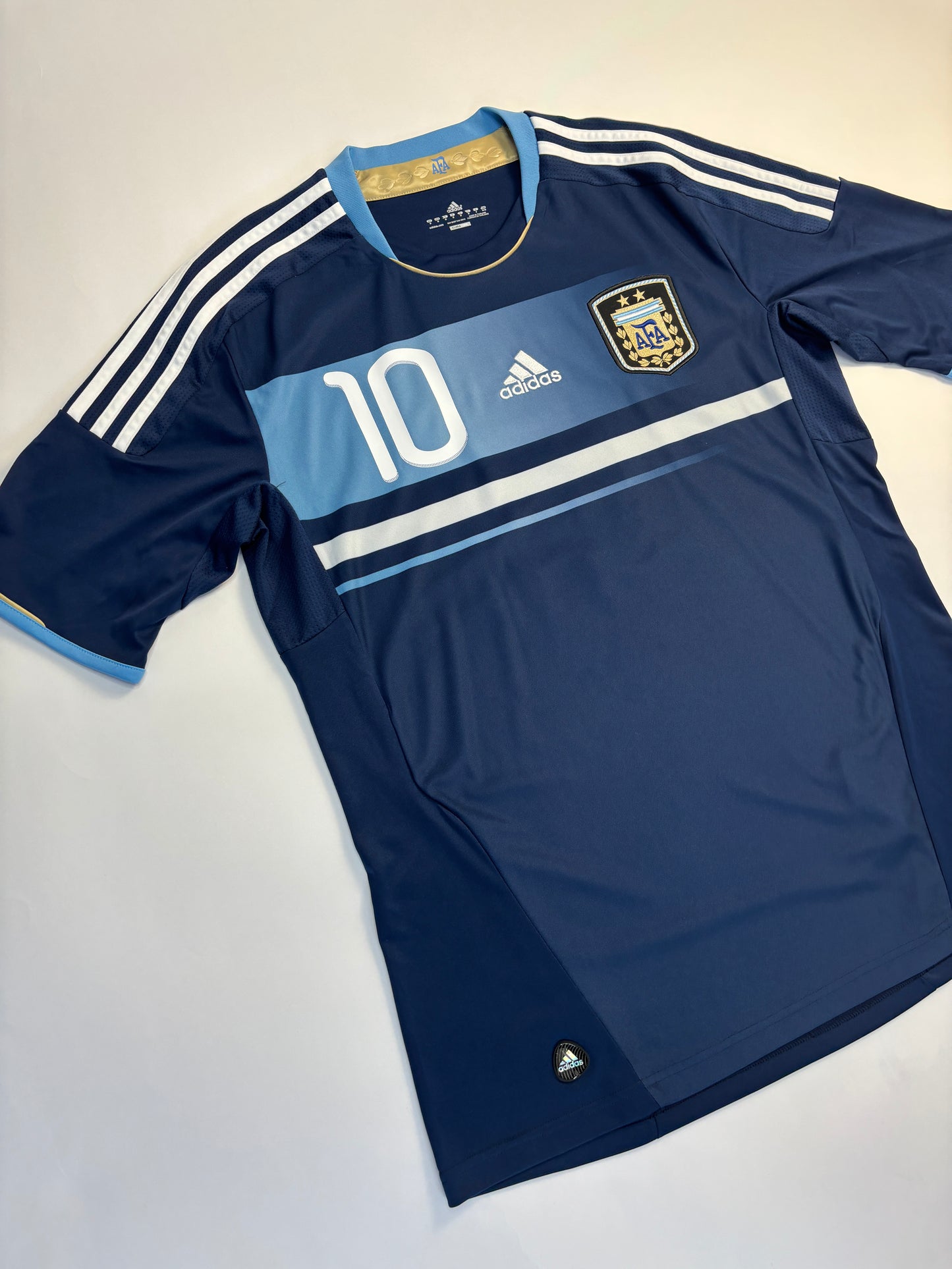Argentina Away Shirt 2011/13 (M) Messi 10