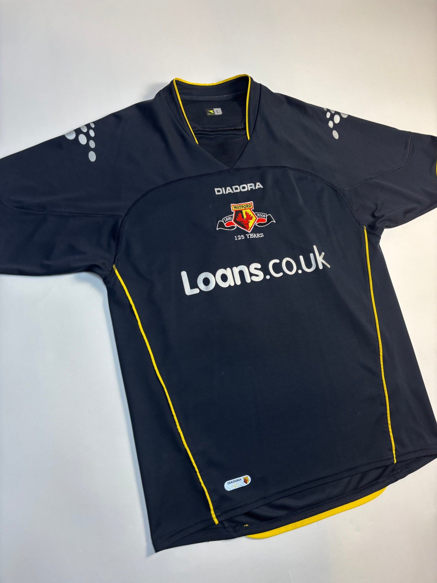 Watford Away Shirt 2006/07 (L) Young 15