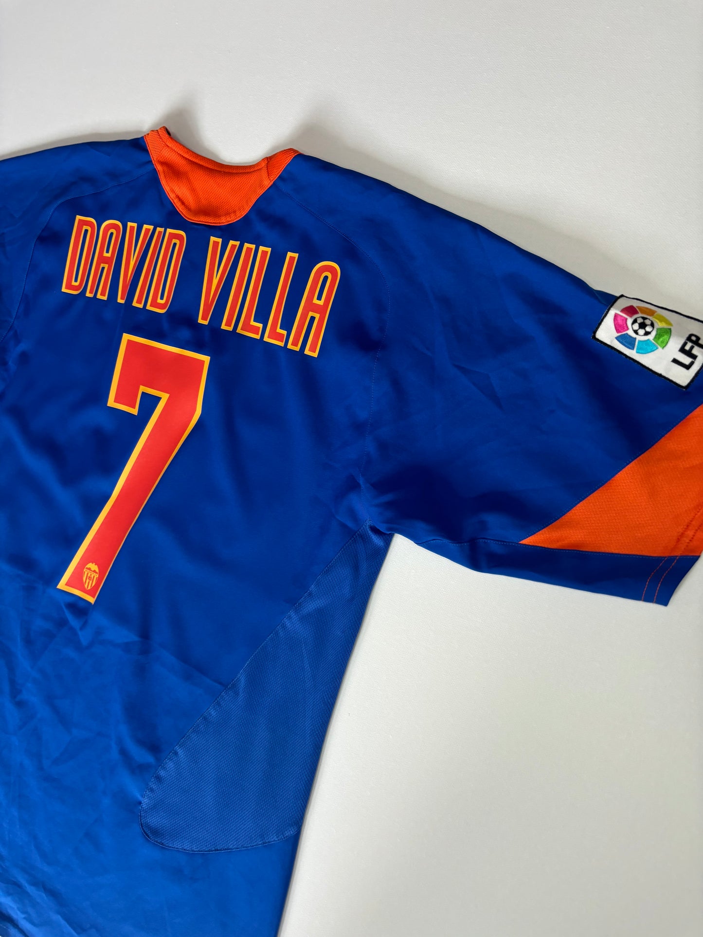 Valencia Away Shirt 2005/06 (M) David Villa 7