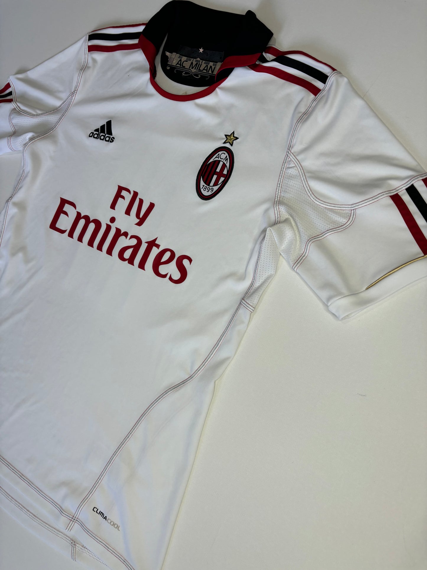 AC Milan Away Shirt 2010/11 (M) Ibrahimovic 11