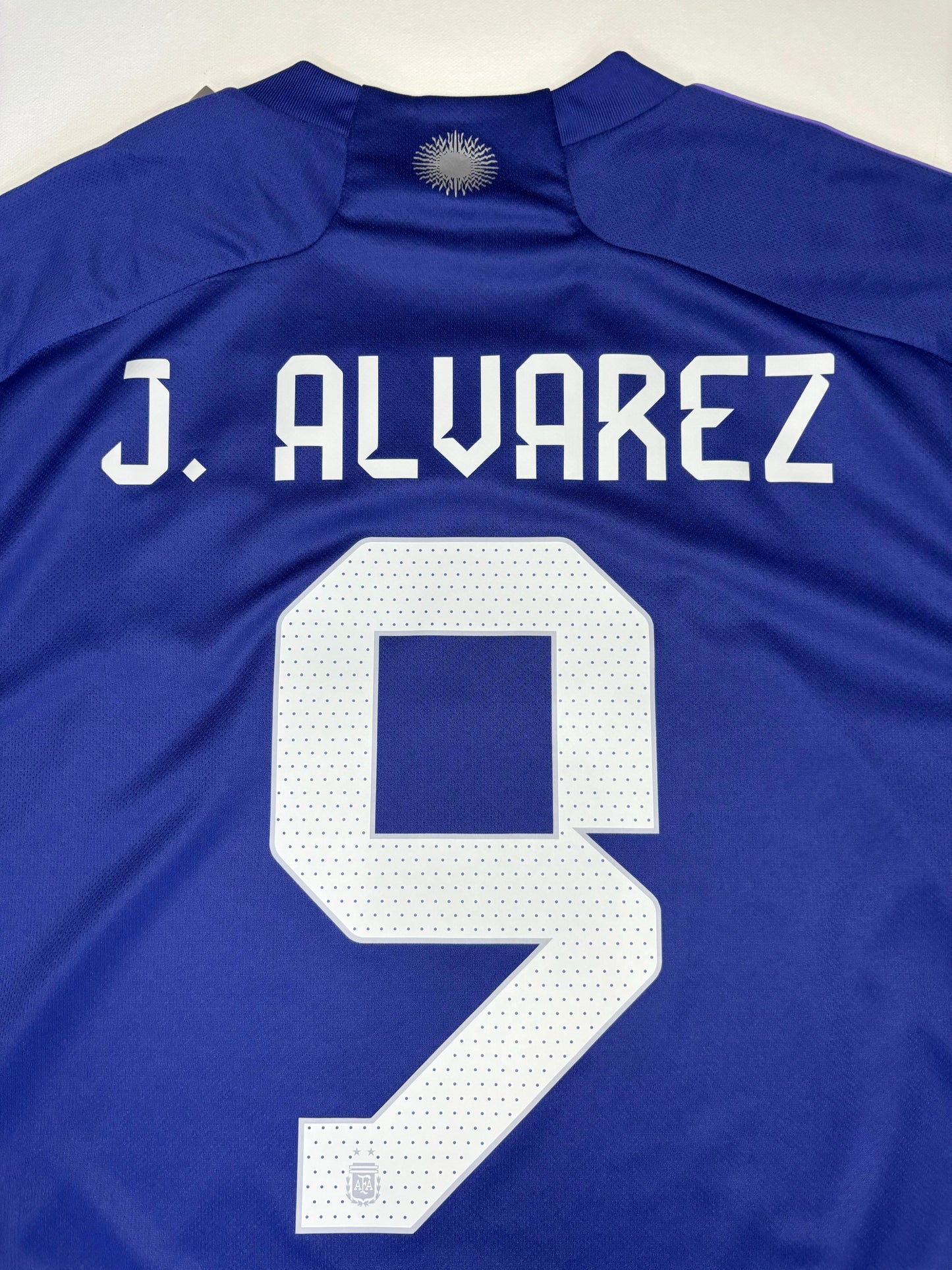 Argentina Away Shirt 2022/23 (XL) J.Alvarez 9