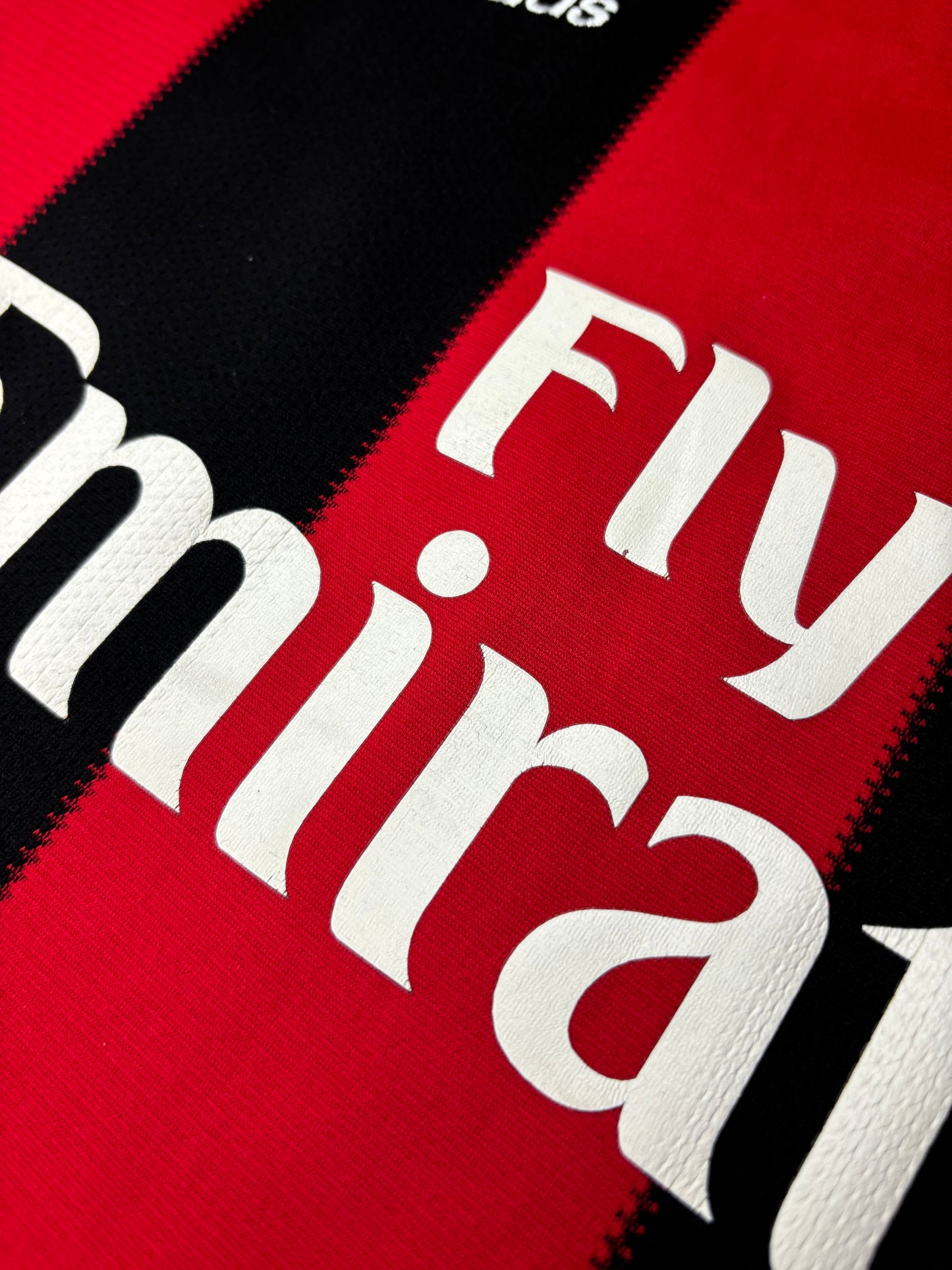 AC Milan Home Shirt 2010/11 (M) T.Silva 33