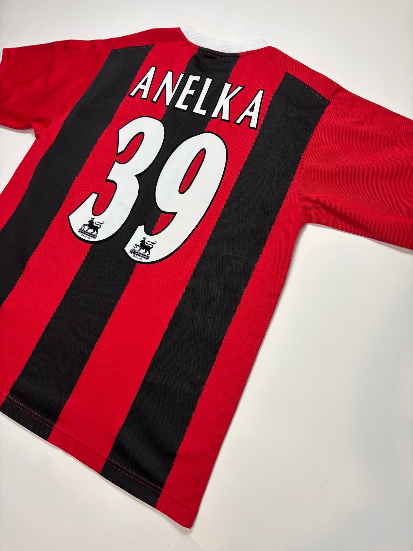 Manchester City Away Shirt 2003/04 (M) Anelka 39