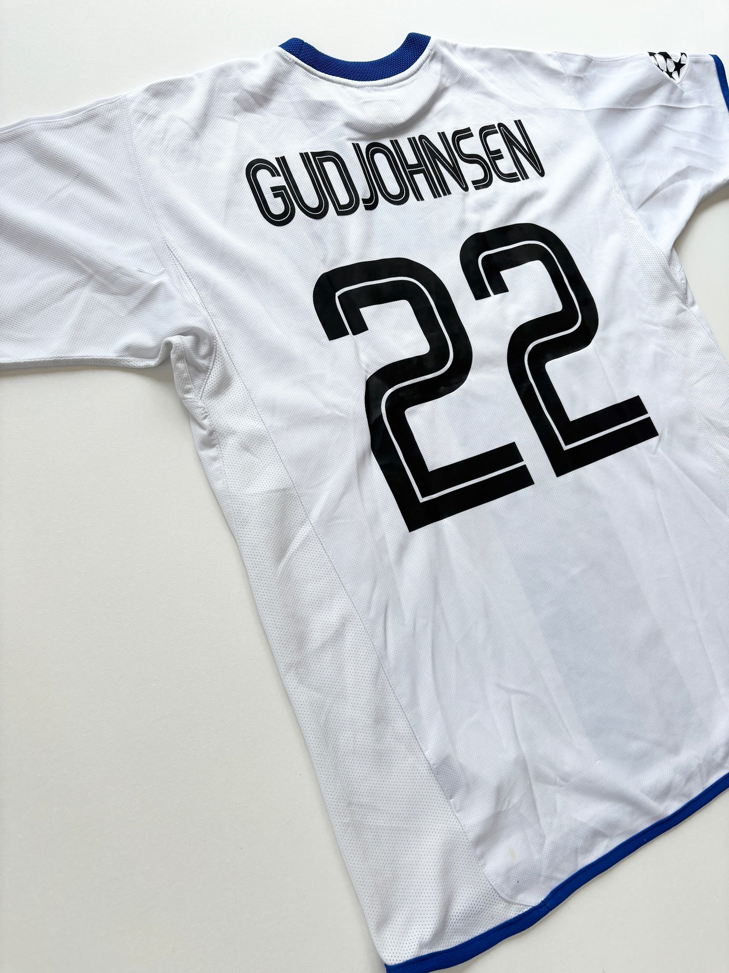 Chelsea Away Shirt 2003/04 (L) Gudjohnsen 22
