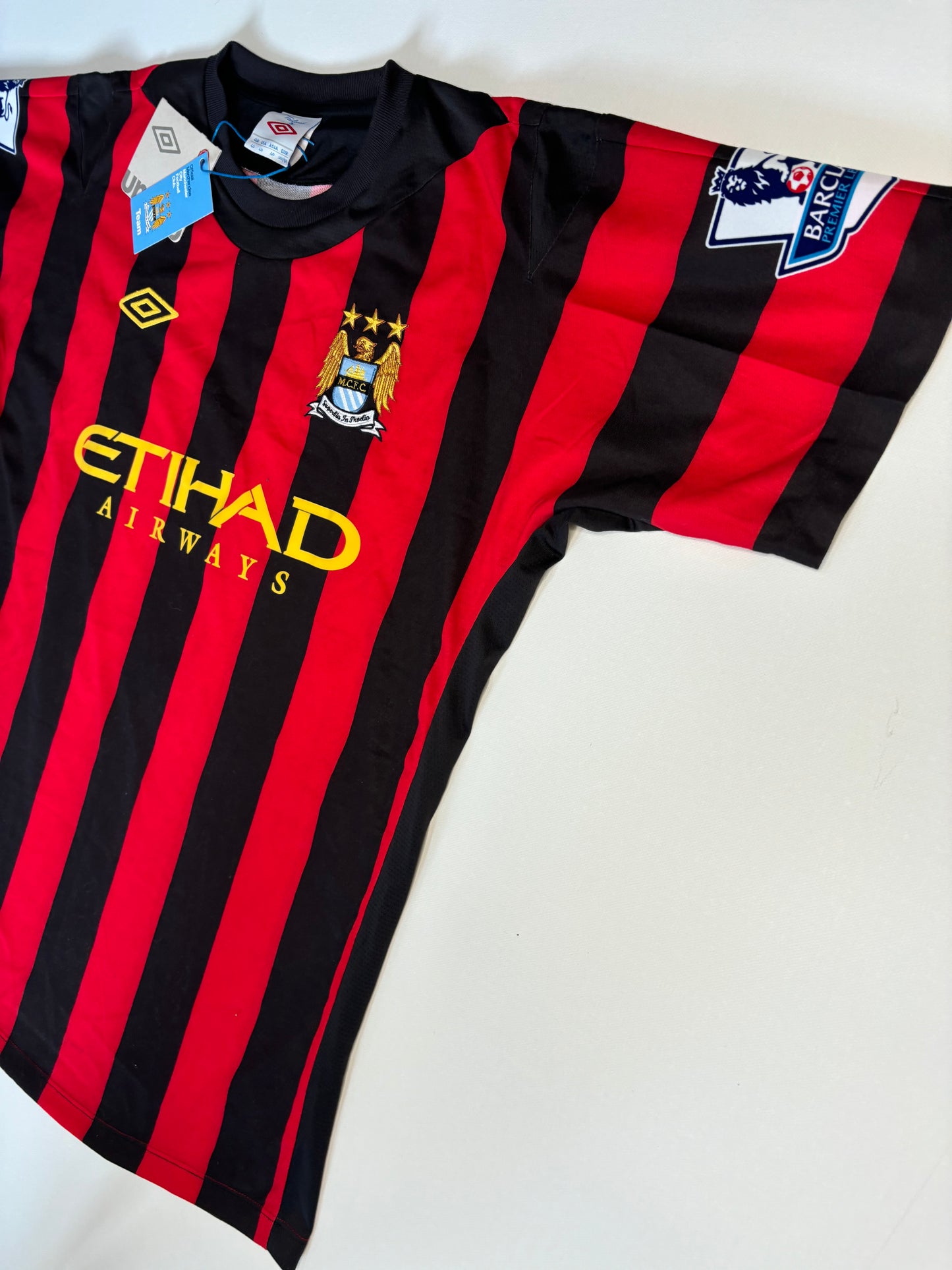 Manchester City Away Shirt 2011/12 (M) Kun Aguero 16 BNWT